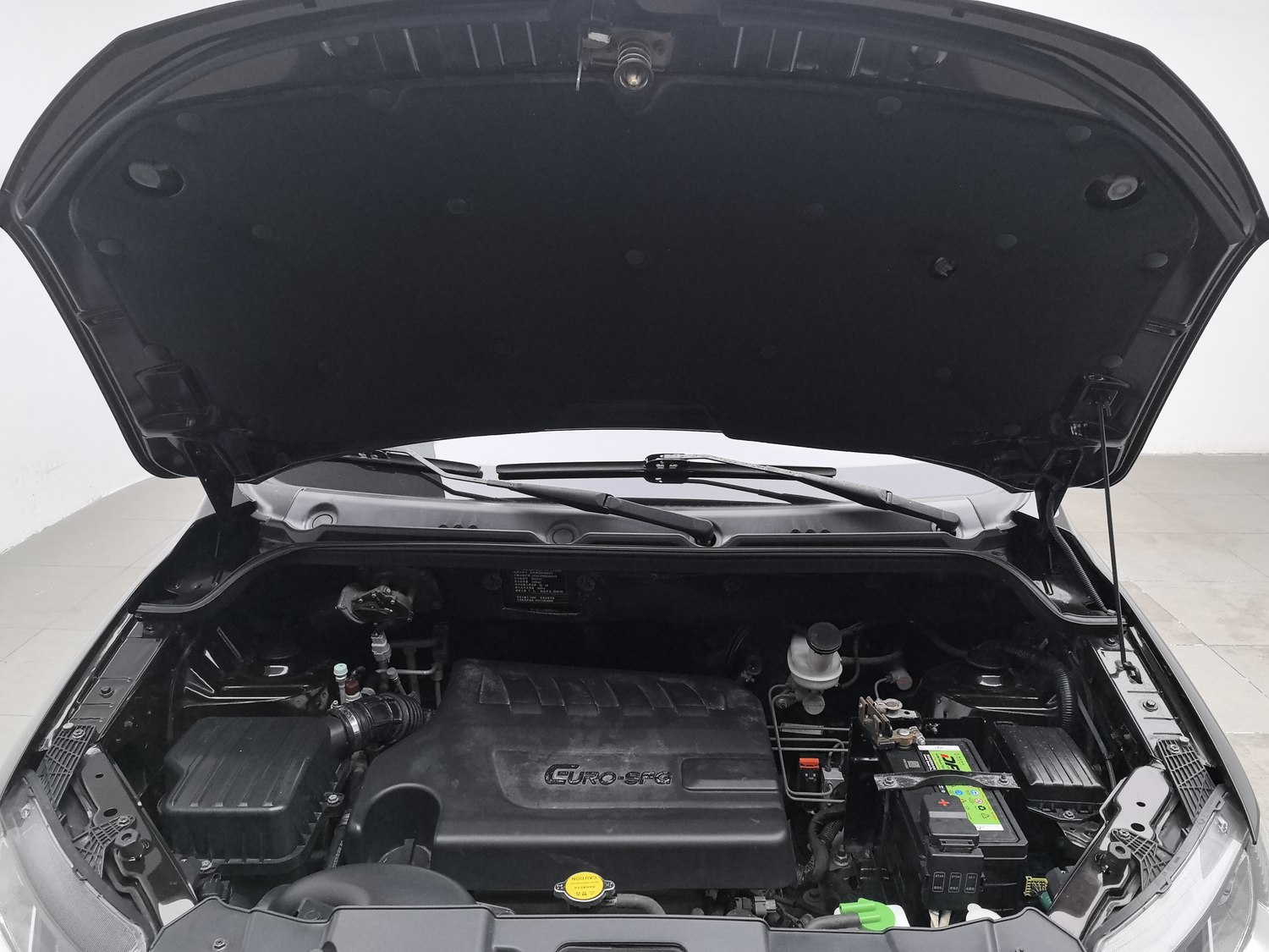 Used Dongfeng Fengon 370 2016 1.5 MT