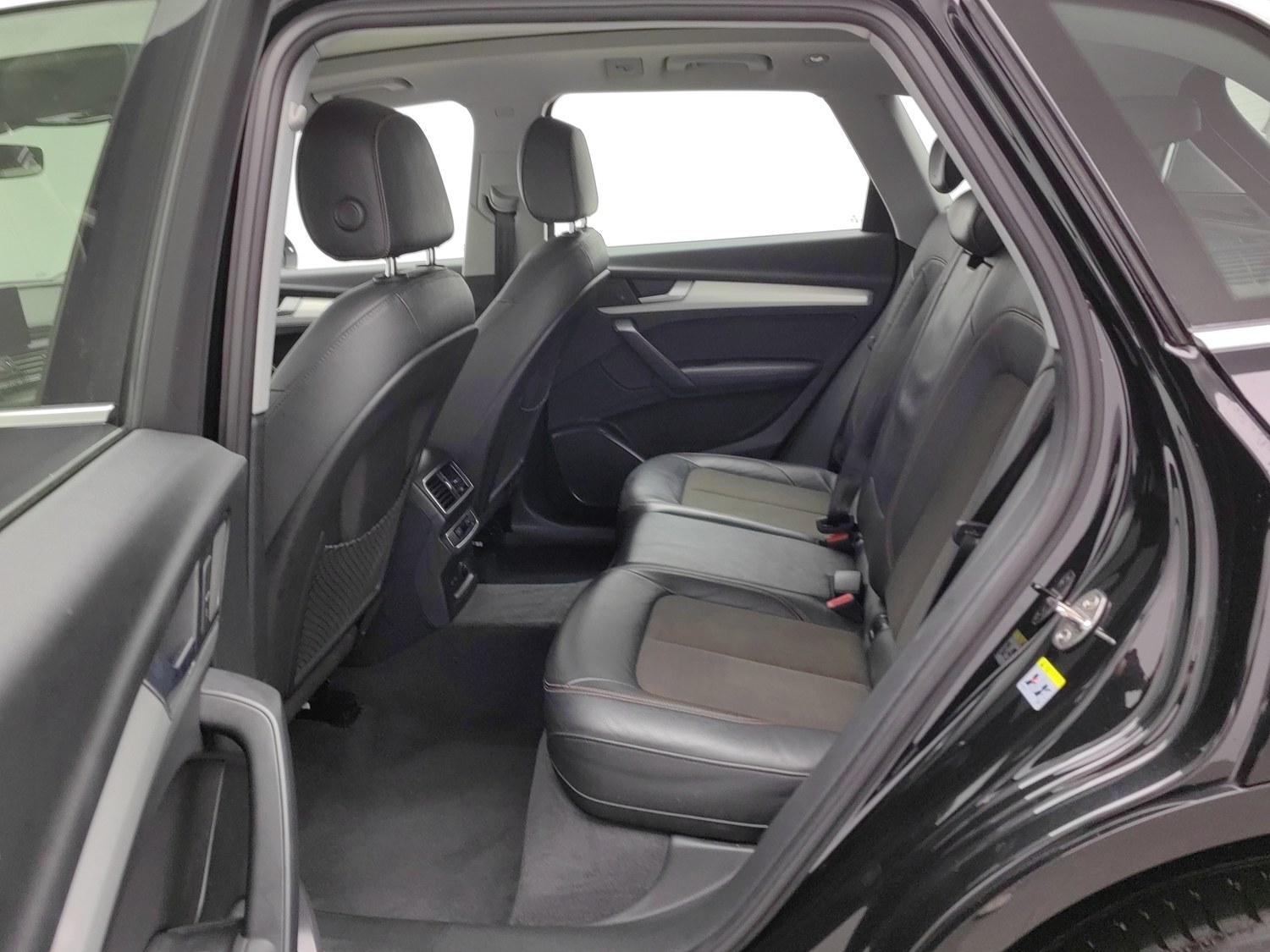 Used Audi Q5L 2020 2.0 AT