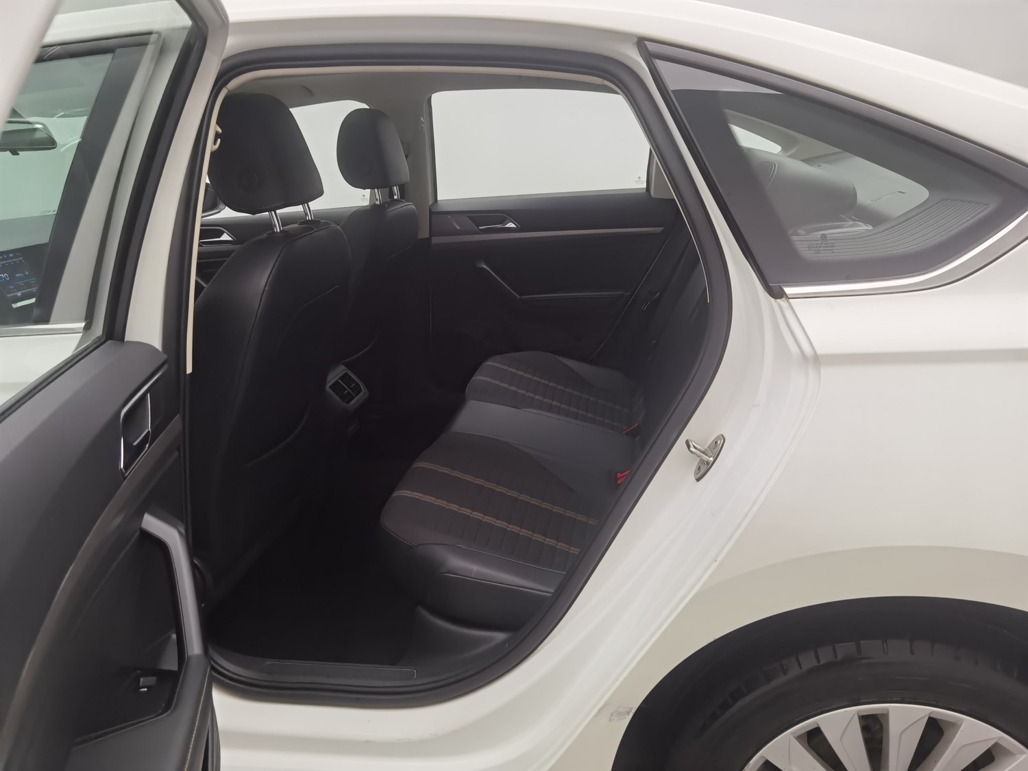 Used Volkswagen Lavida 2019 1.4 AT