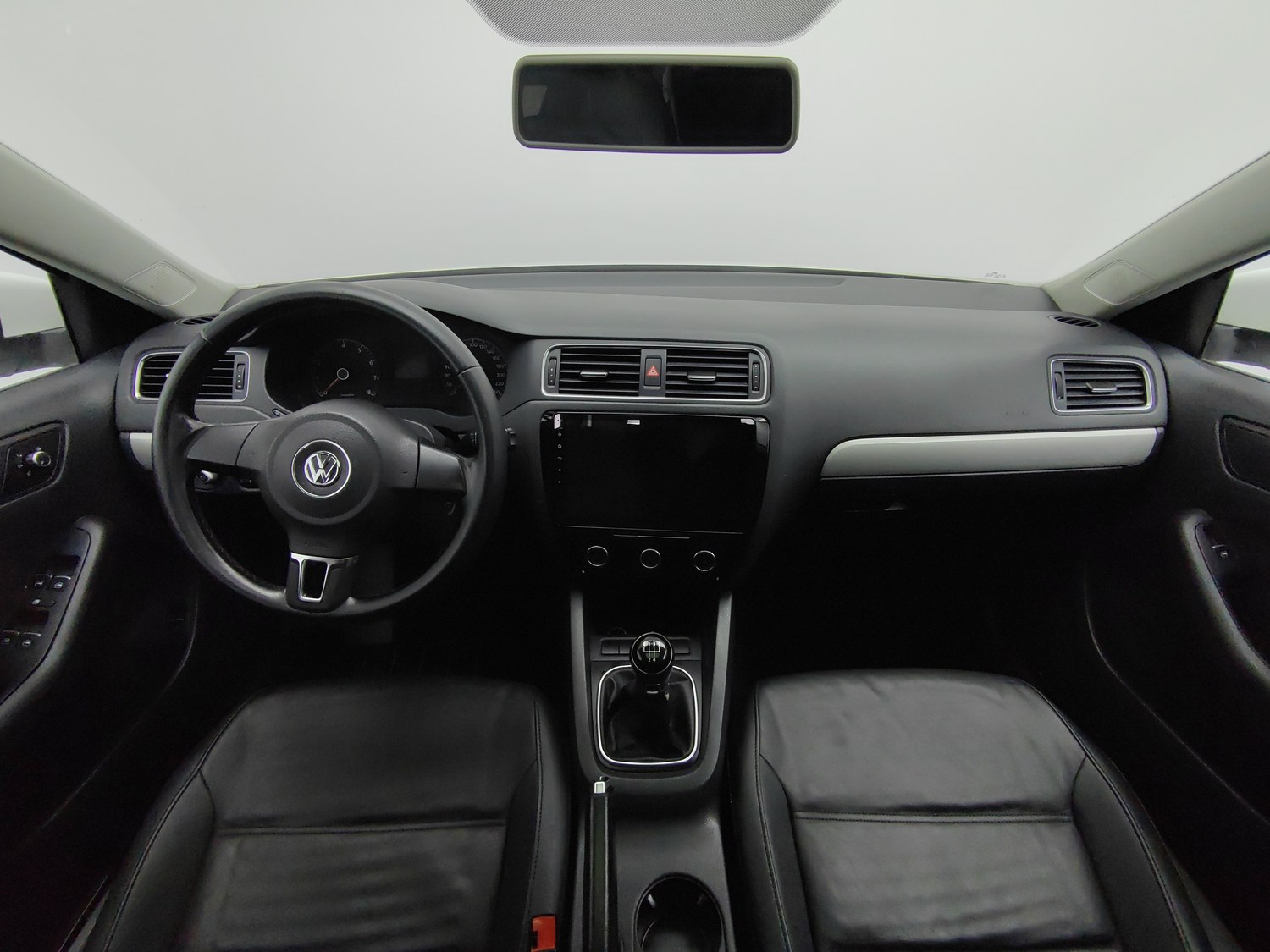 Used Volkswagen Sagitar 2014 1.6 MT