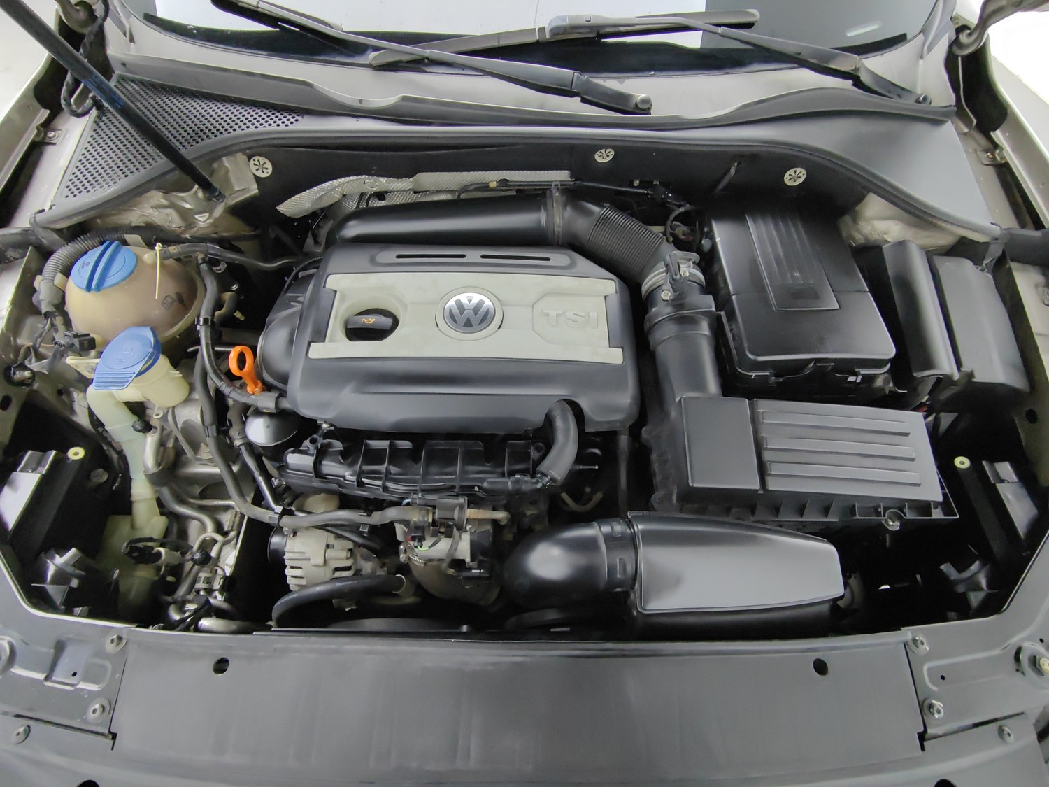 Used Volkswagen Passat 2013 1.8 AT