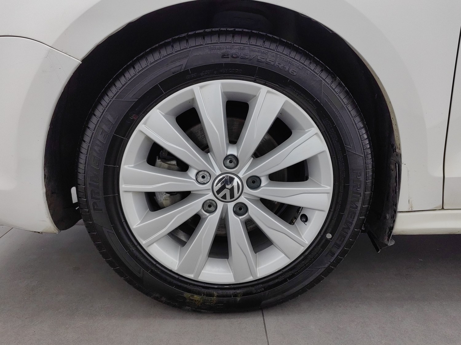 Used Volkswagen Sagitar 2014 1.6 MT