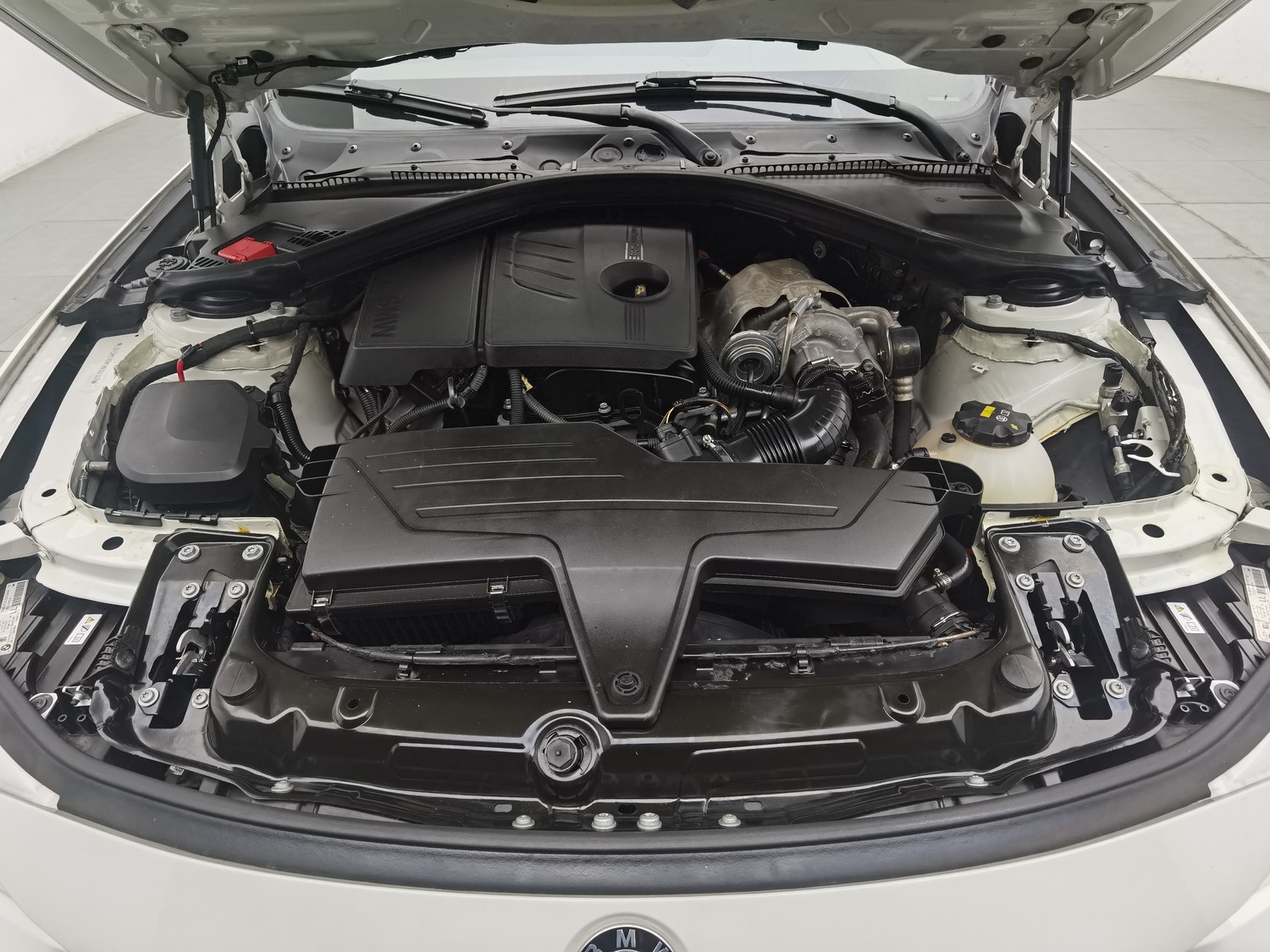 Used BMW 3 Series 2015 1.6 AT