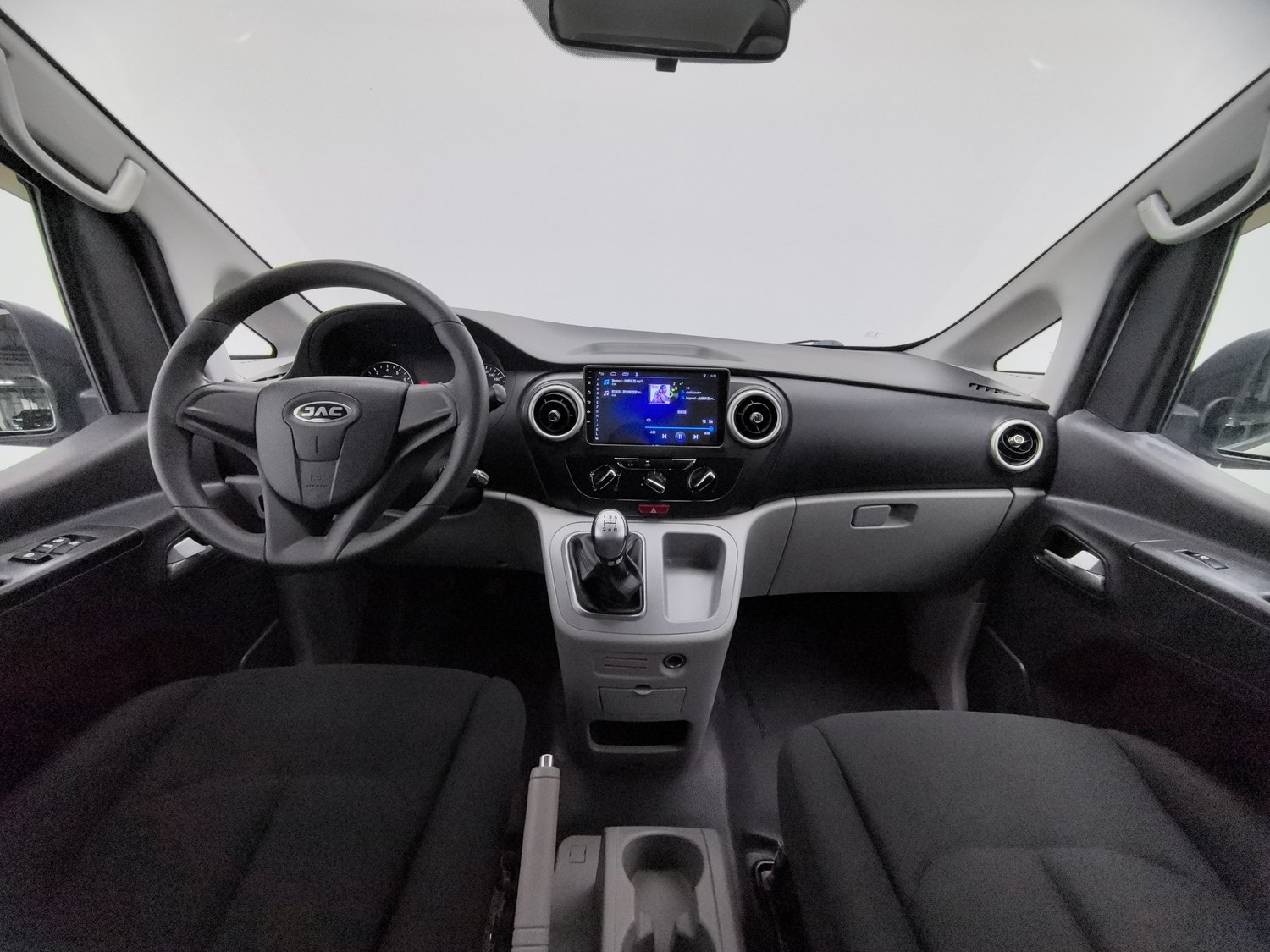 Used JAC Refine M3 2019 1.8 MT