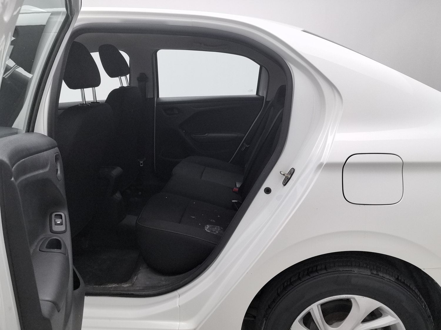 Used Peugeot 301 2018 1.6 MT
