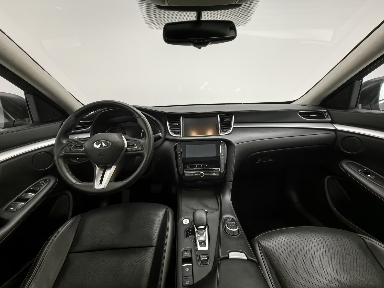 Used Infiniti QX50 2018 2.0 AT