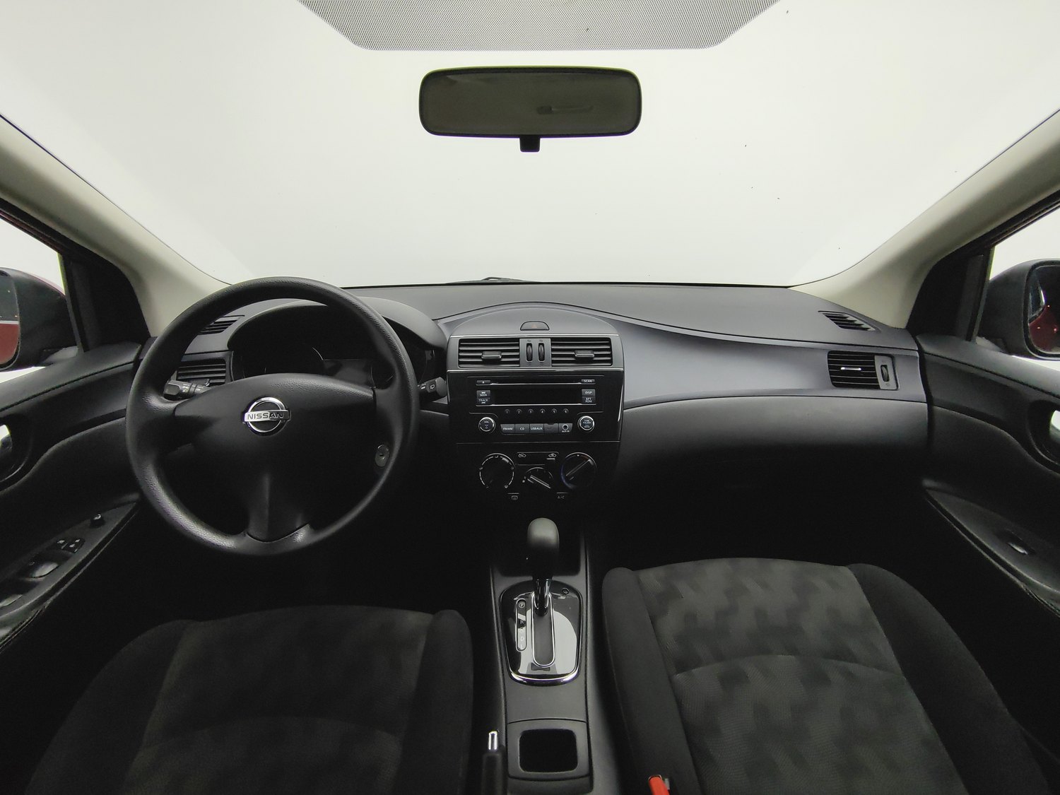 Used Nissan Tiida 2014 1.6 AT