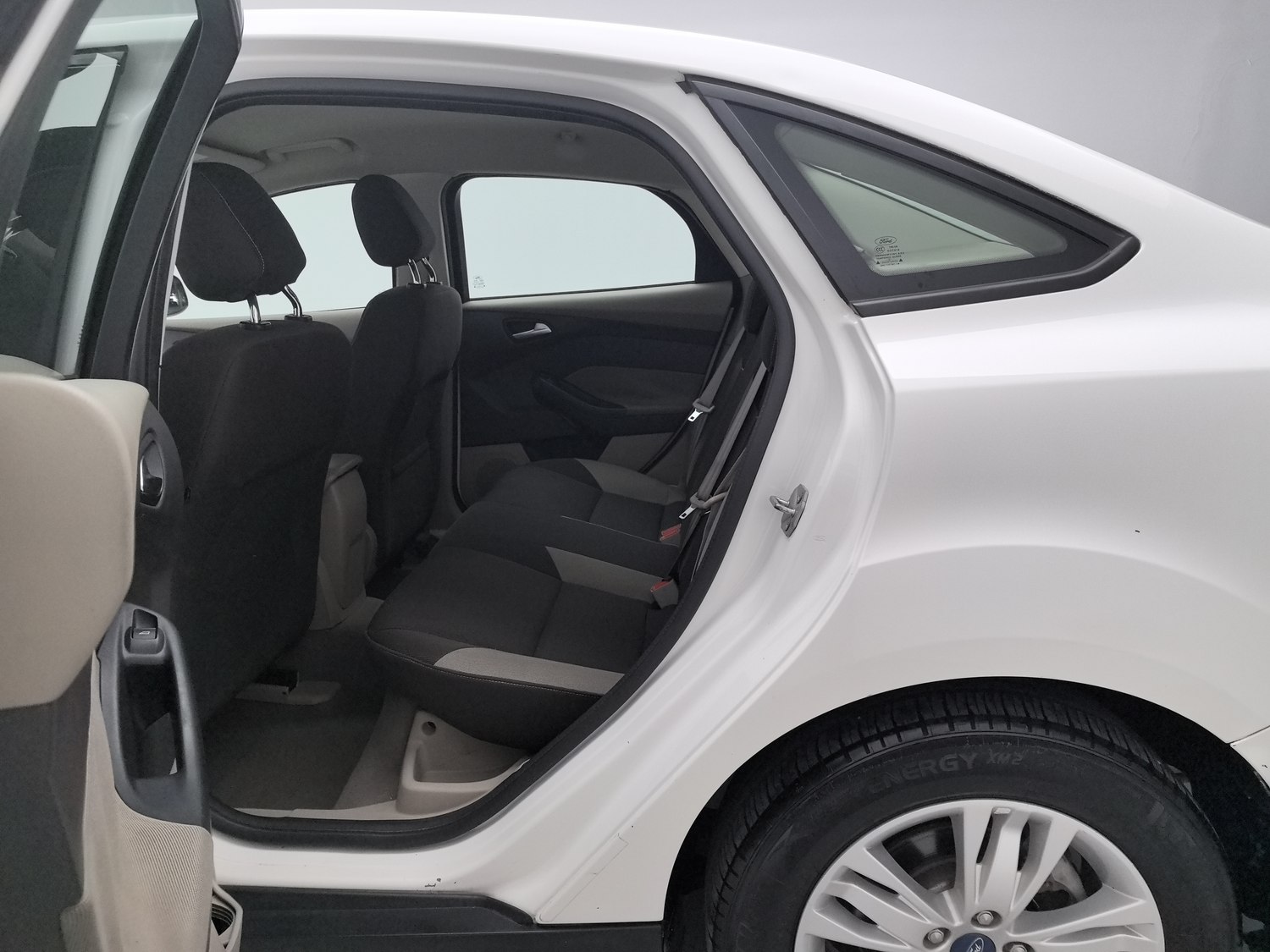 Used Ford Focus 2012 1.6 MT