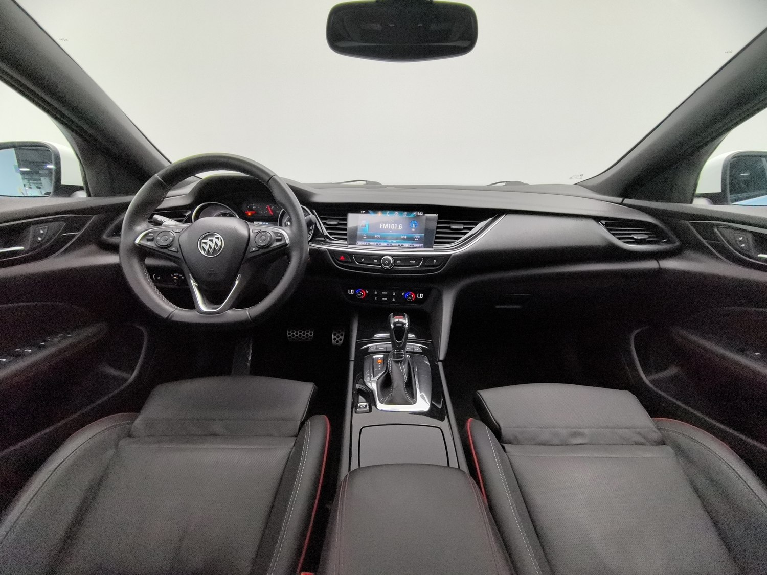 Used Buick Regal 2017 2.0 AT