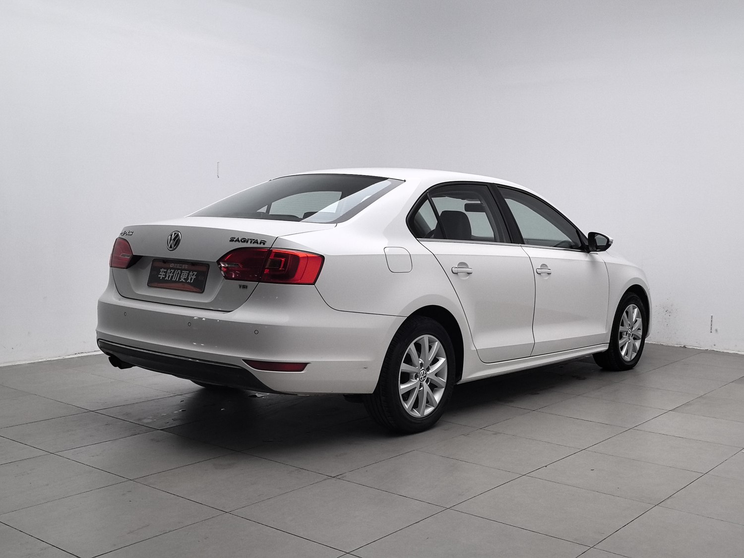 Used Volkswagen Sagitar 2012 1.4 MT