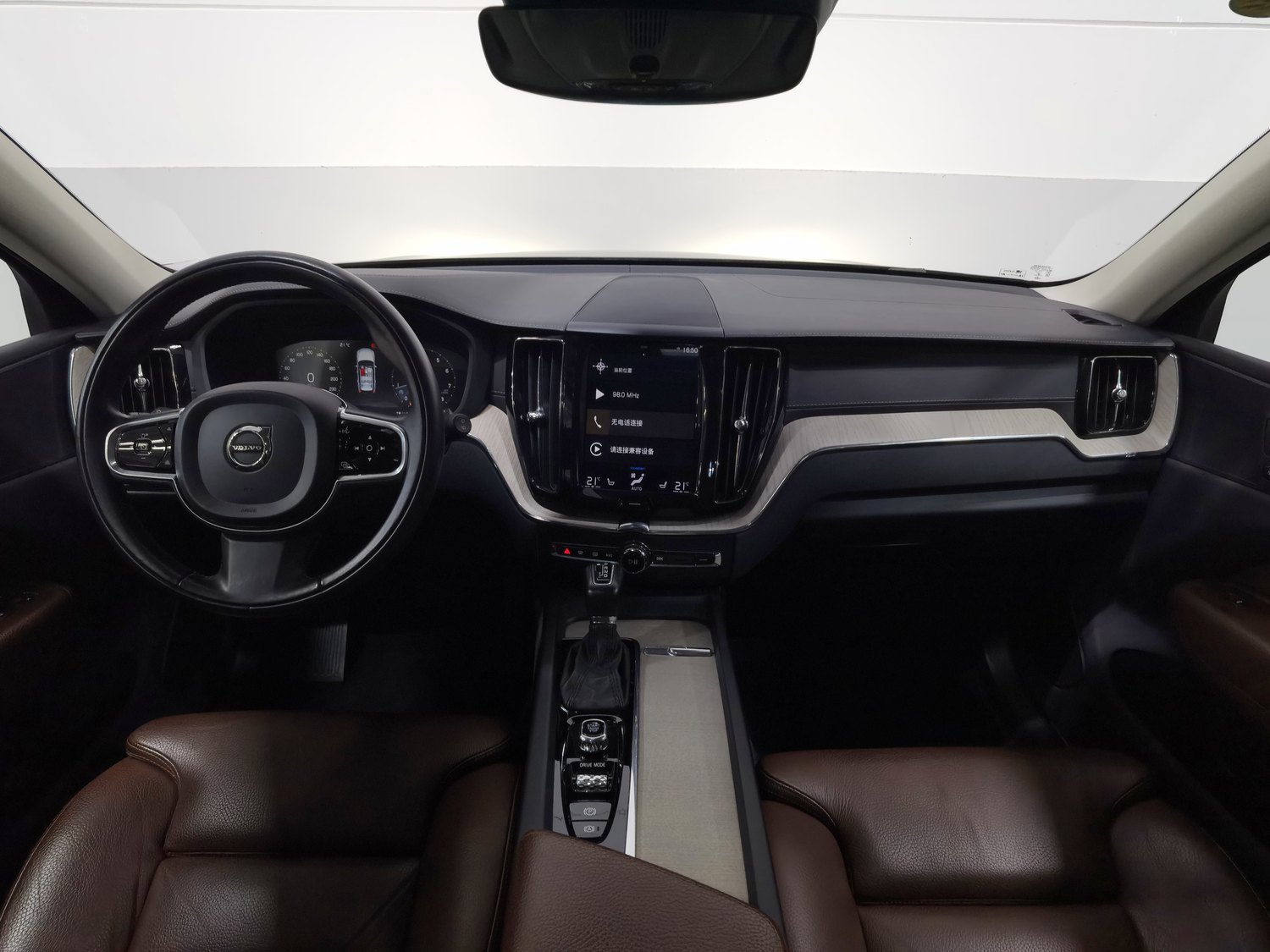Used Volvo XC60 2020 2.0 AT