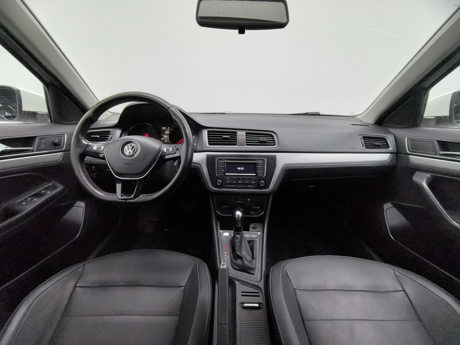Used Volkswagen Gran Lavida 2017 1.6 AT