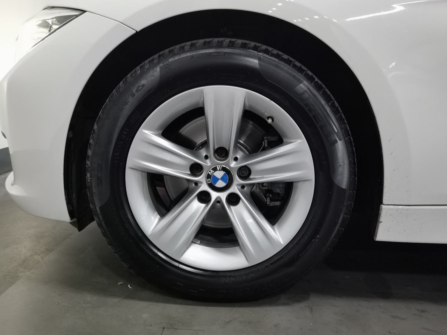 Used BMW 3 Series 2014 2.0 AT