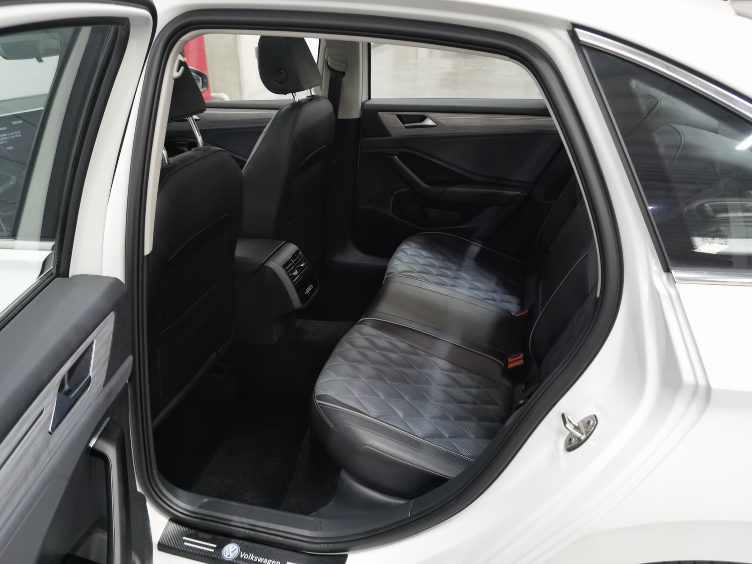 Used Volkswagen Sagitar 2024 1.5 AT