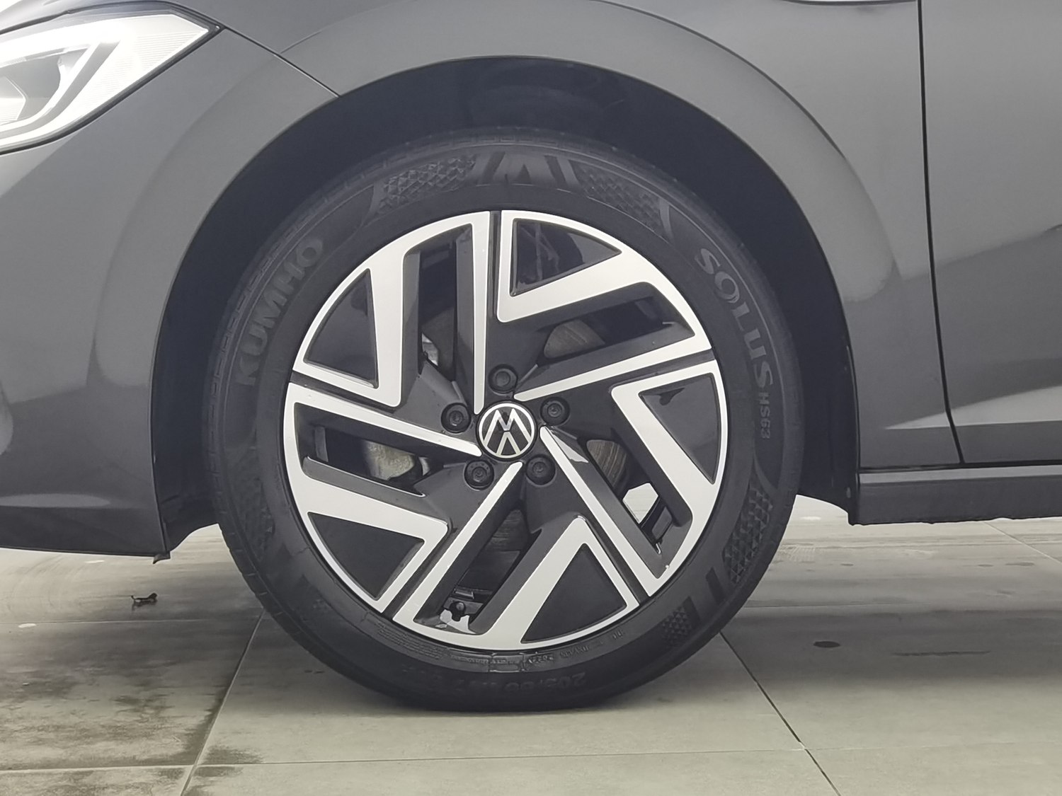 Used Volkswagen Sagitar 2022 1.4 AT