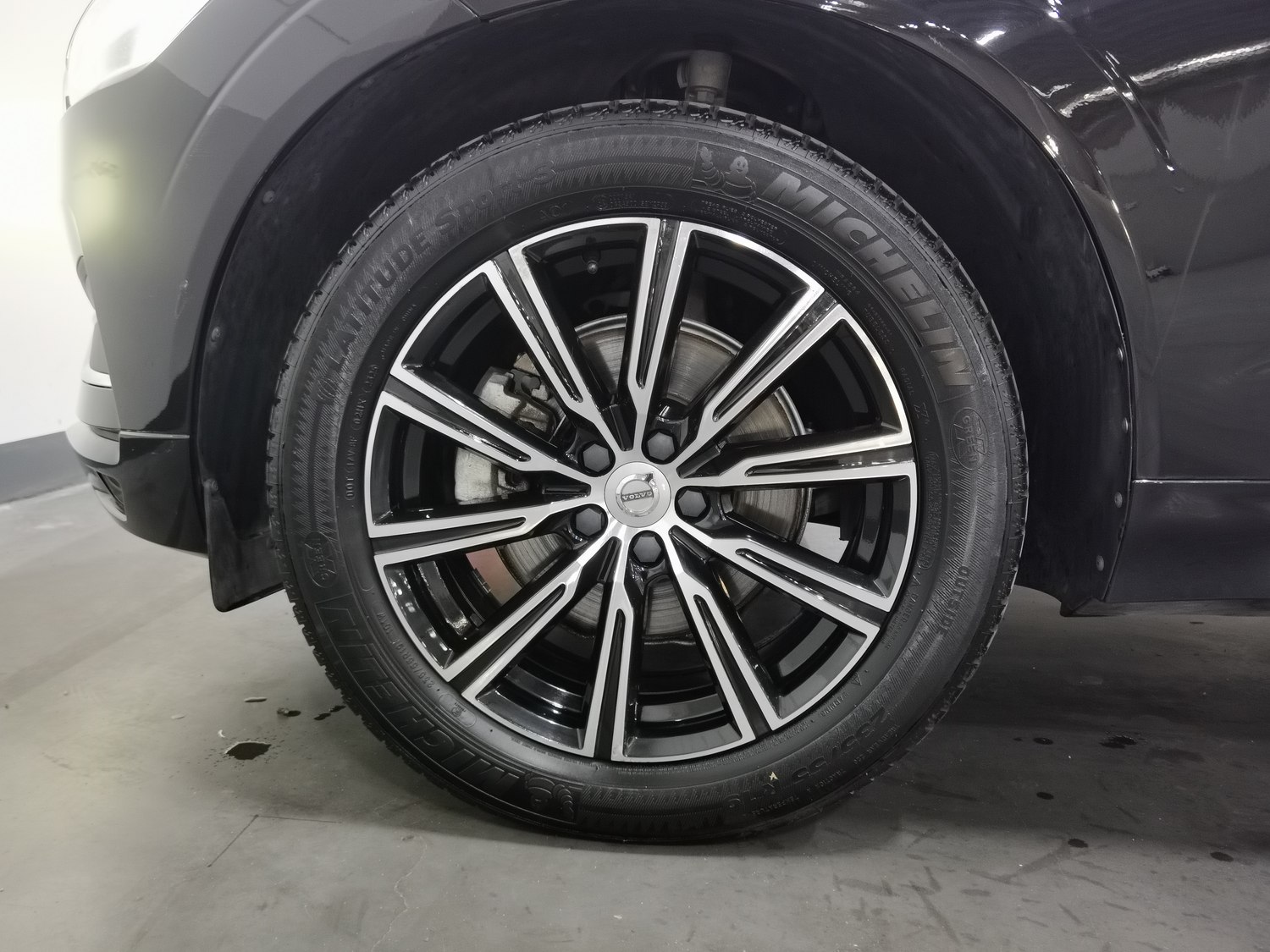 Used Volvo XC60 2020 2.0 AT