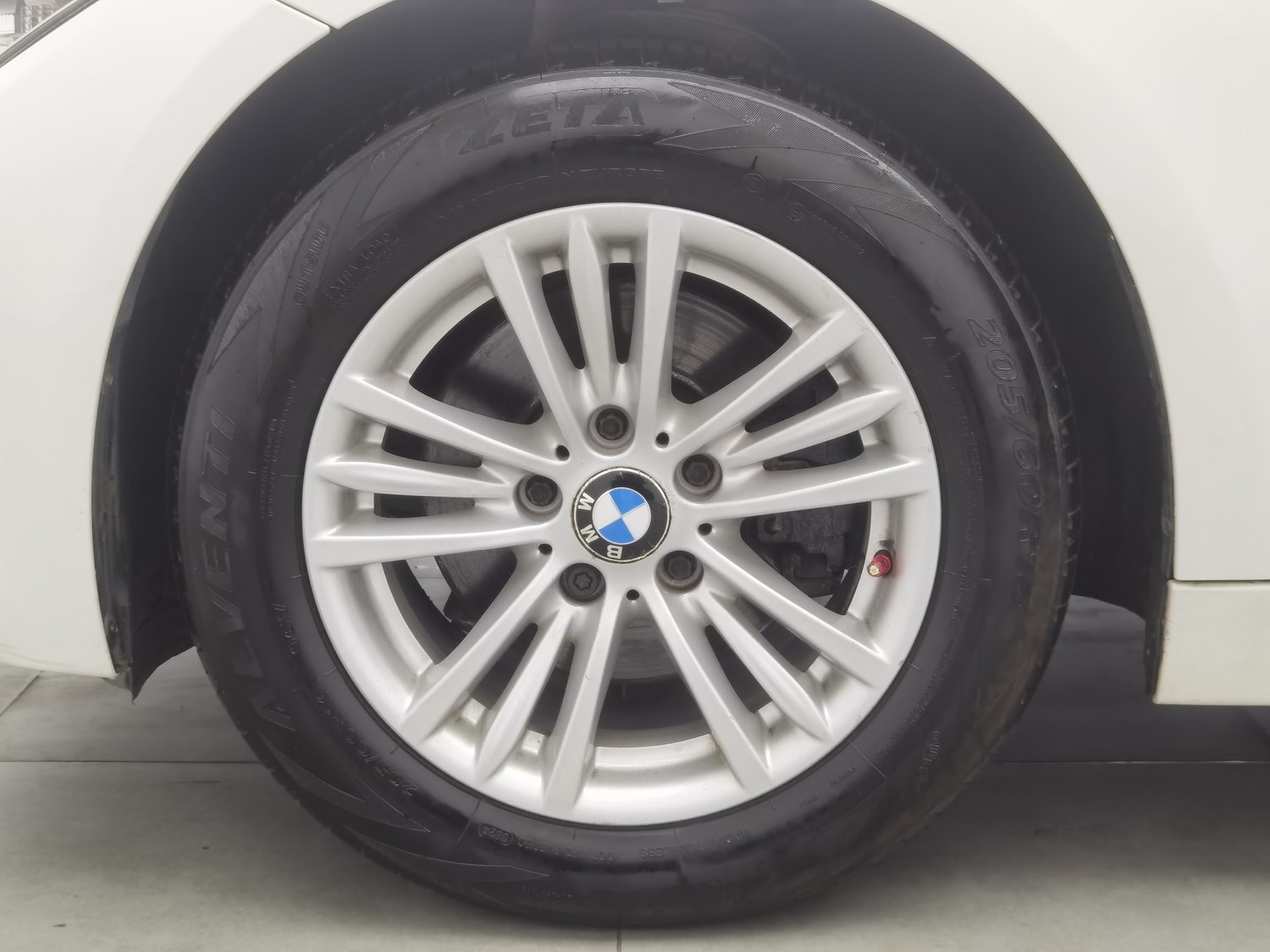 Used BMW 3 Series 2015 1.6 AT