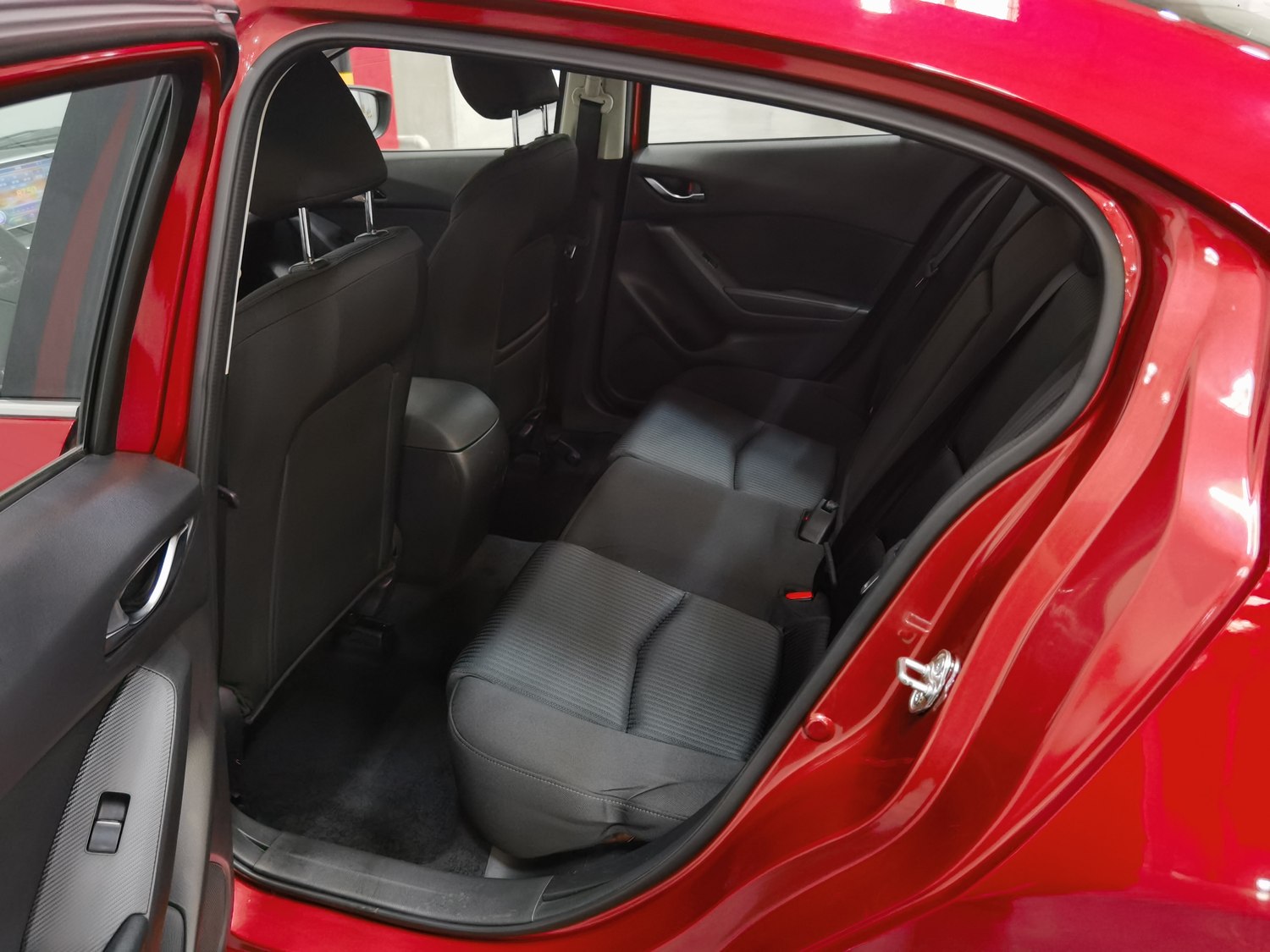Used Mazda Axela 2016 1.5 AT