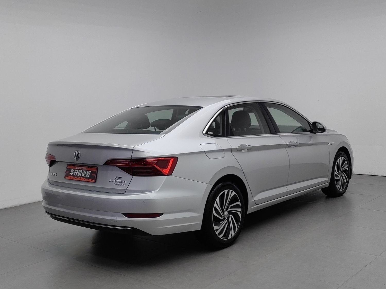 Used Volkswagen Sagitar 2020 1.4 AT