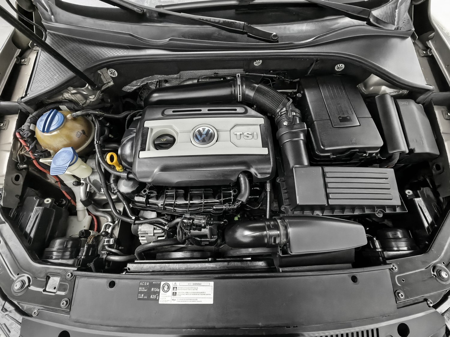 Used Volkswagen Passat 2014 1.8 AT