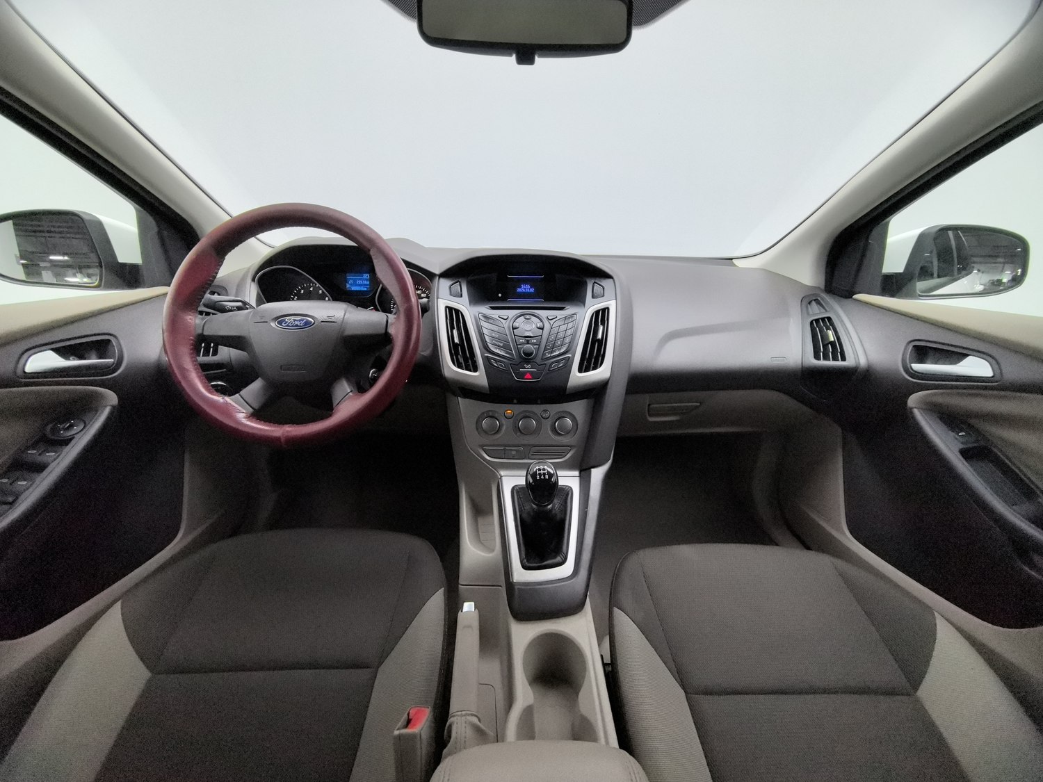 Used Ford Focus 2012 1.6 MT