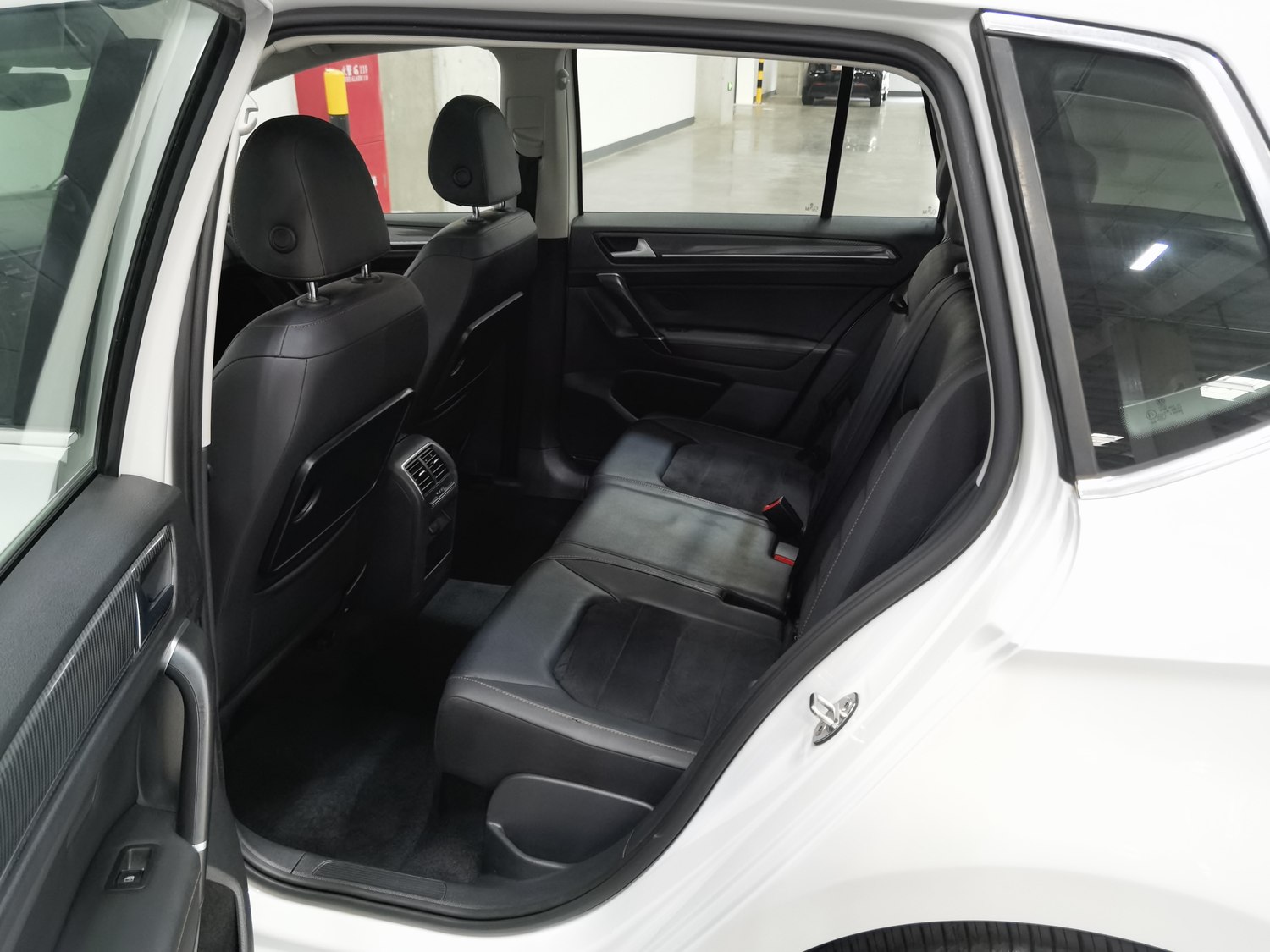 Used Volkswagen Golf Sportsvan 2018 1.4 AT