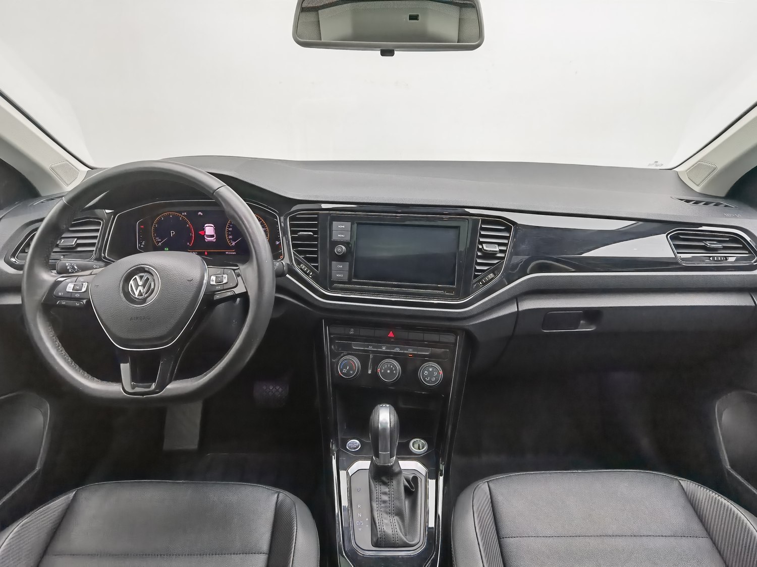 Used Volkswagen T-Roc 2020 1.4 AT