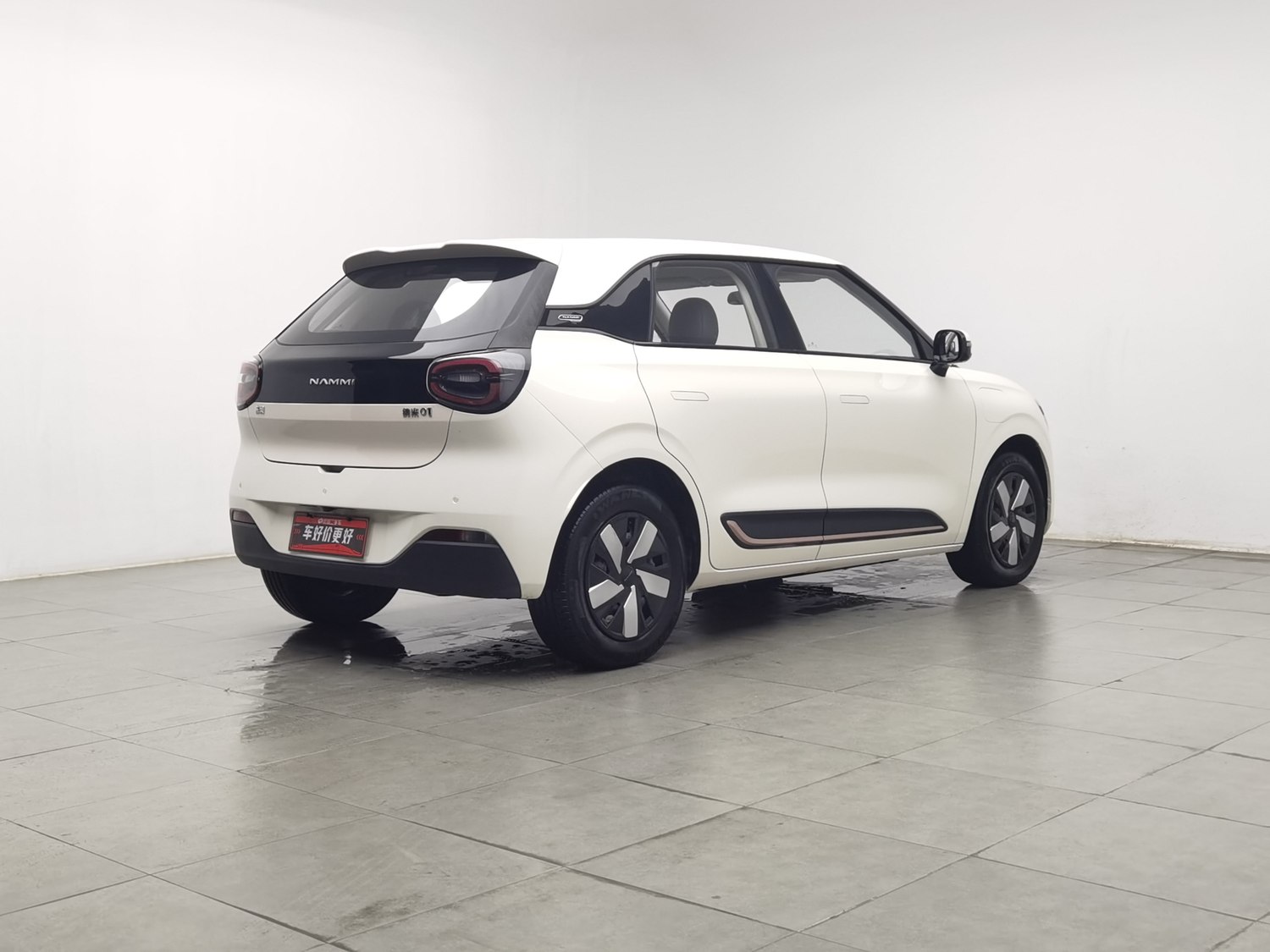 Used Dongfeng Nammi 01 2024