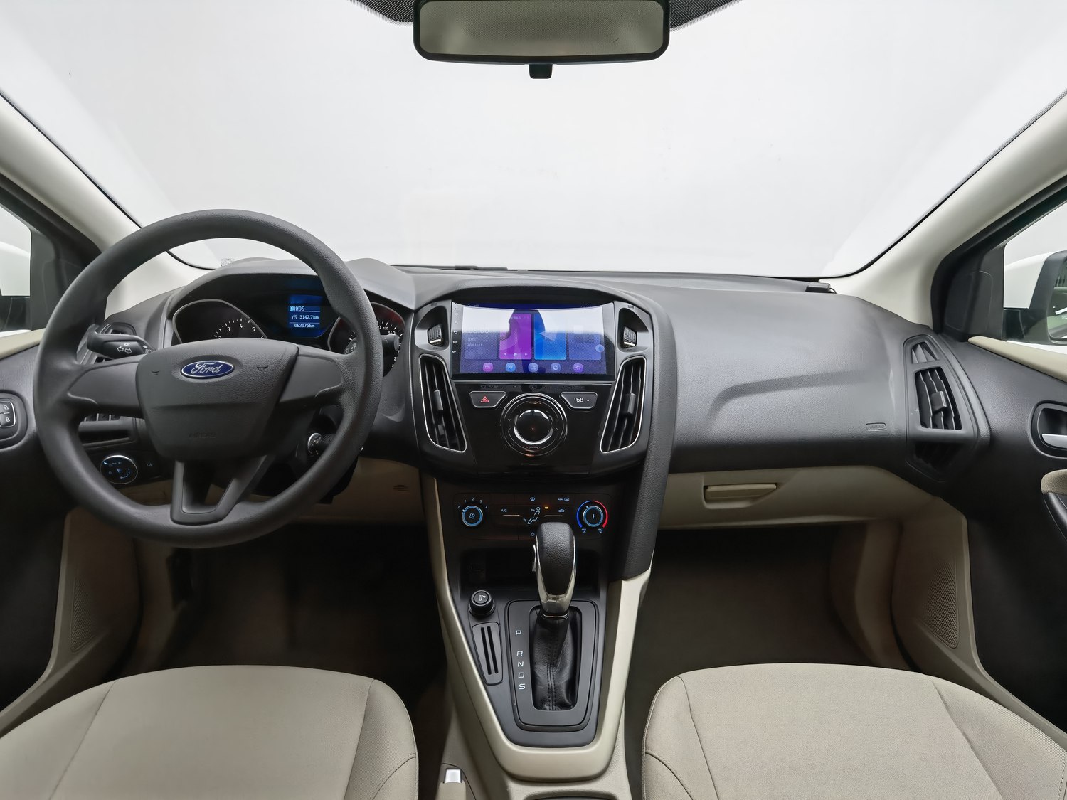 Used Ford Focus 2015 1.6 AT