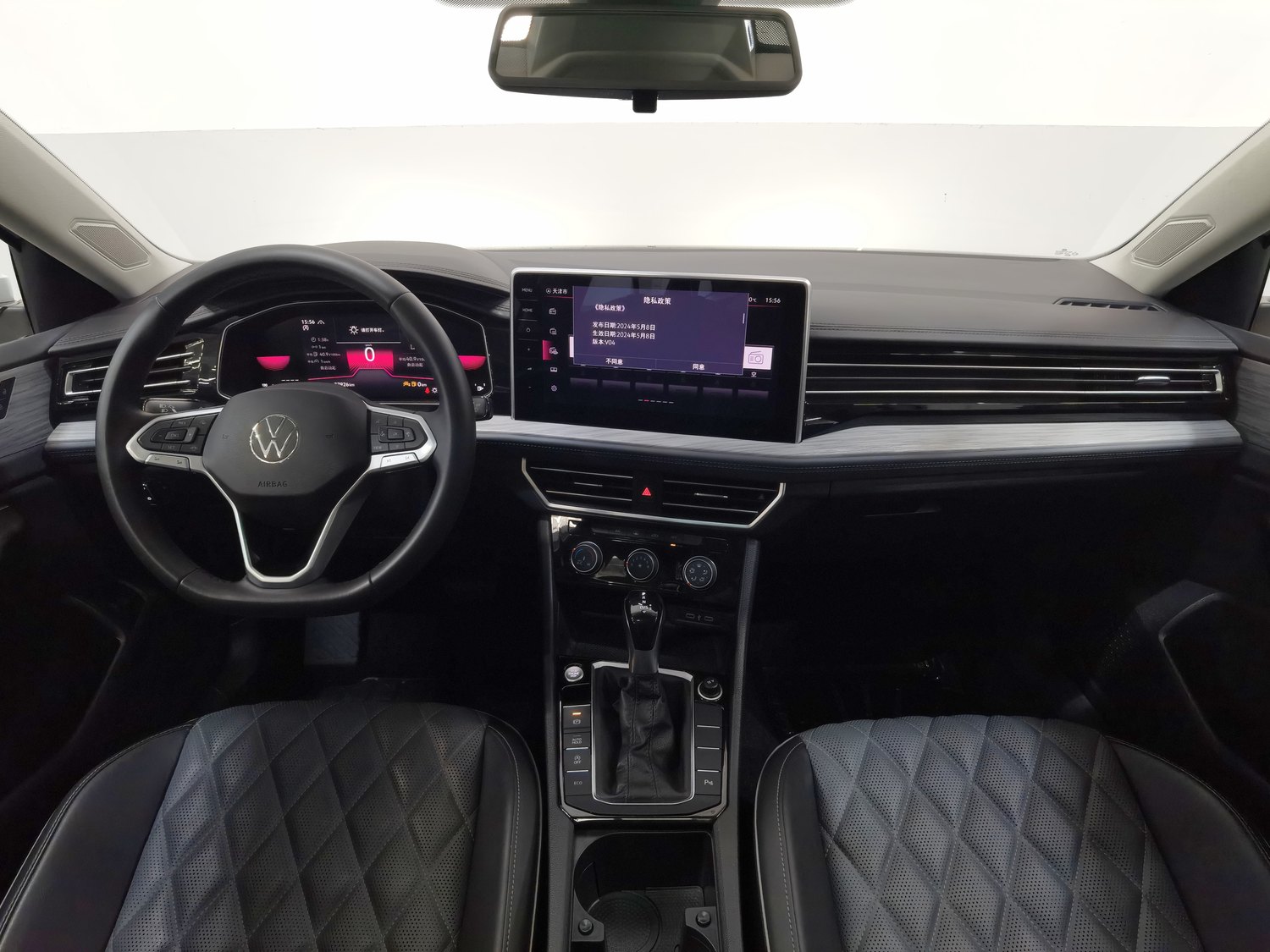 Used Volkswagen Sagitar 2024 1.5 AT