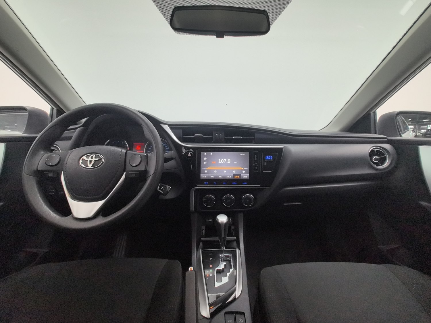 Used Toyota Corolla 2017 1.2 AT