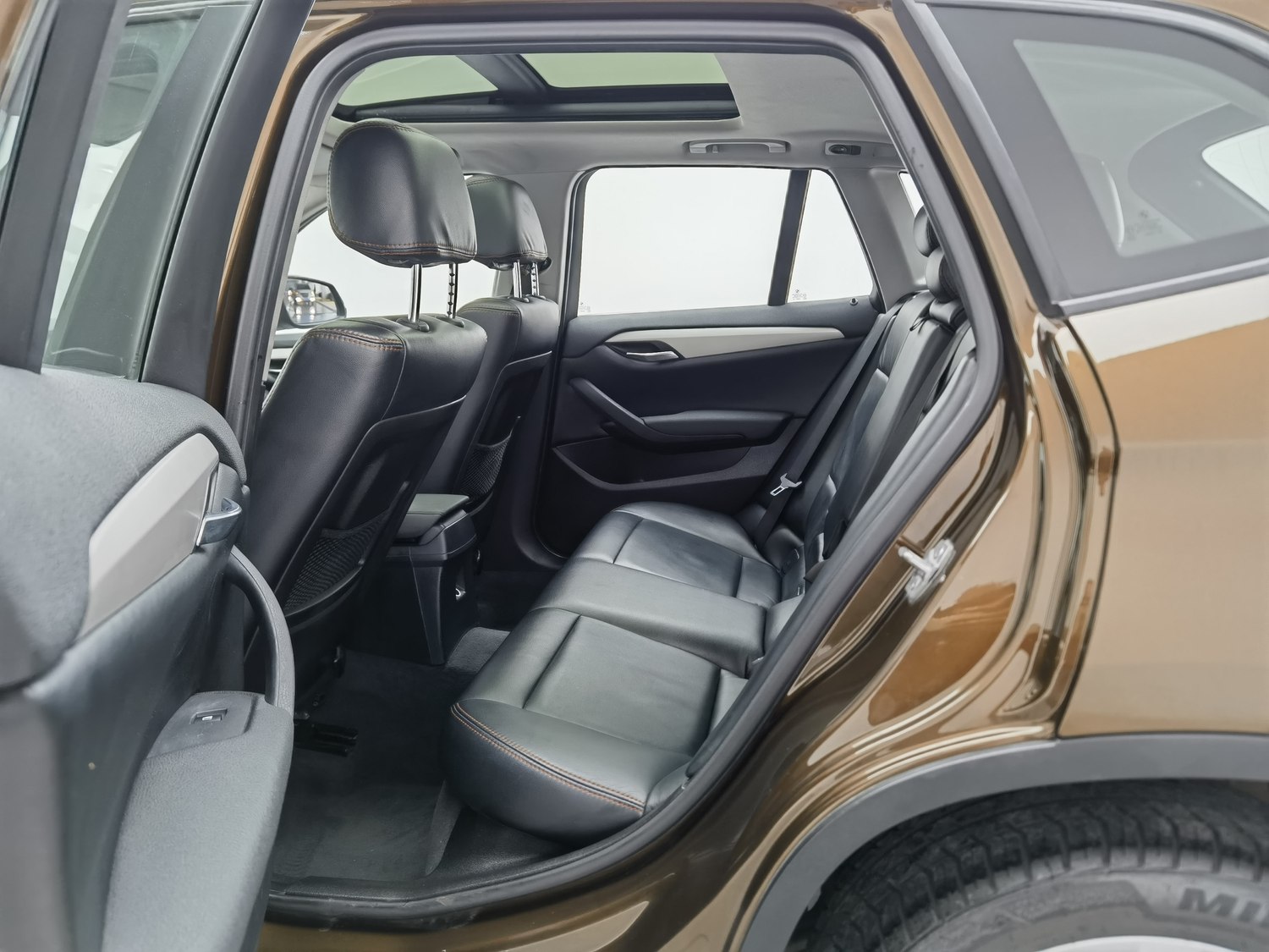 Used BMW X1 2014 2.0 AT