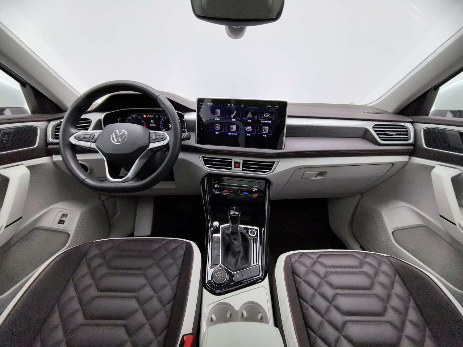 Used Volkswagen Tayron 2023 2.0 AT