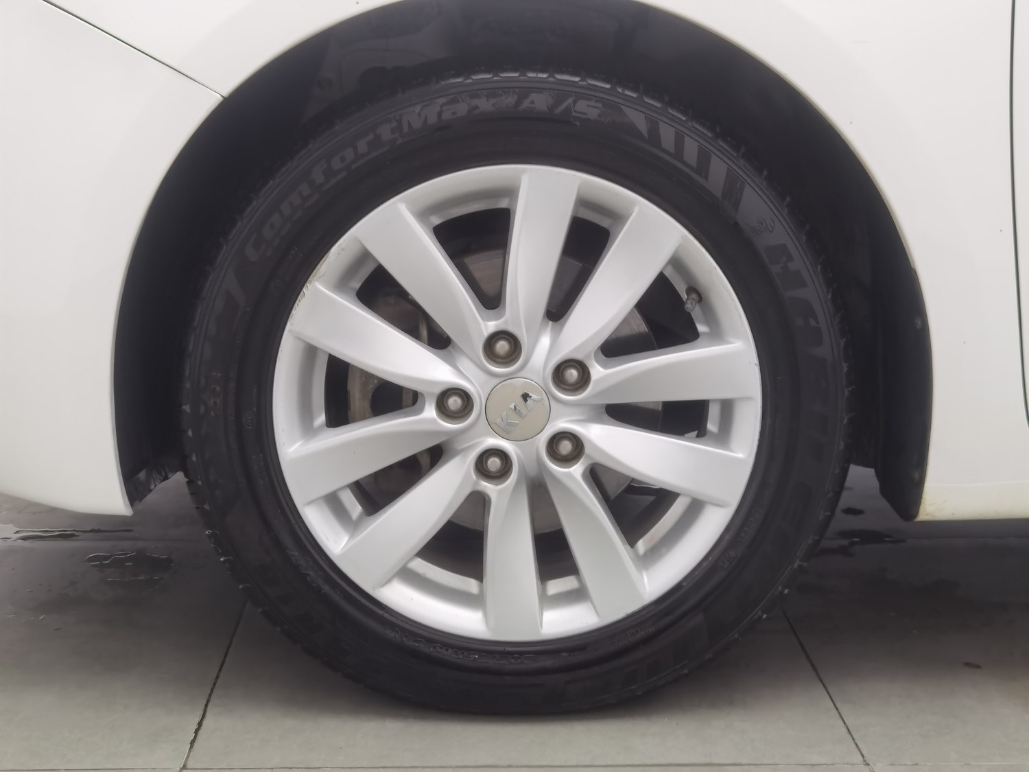 Used Kia K3 2015 1.6 MT