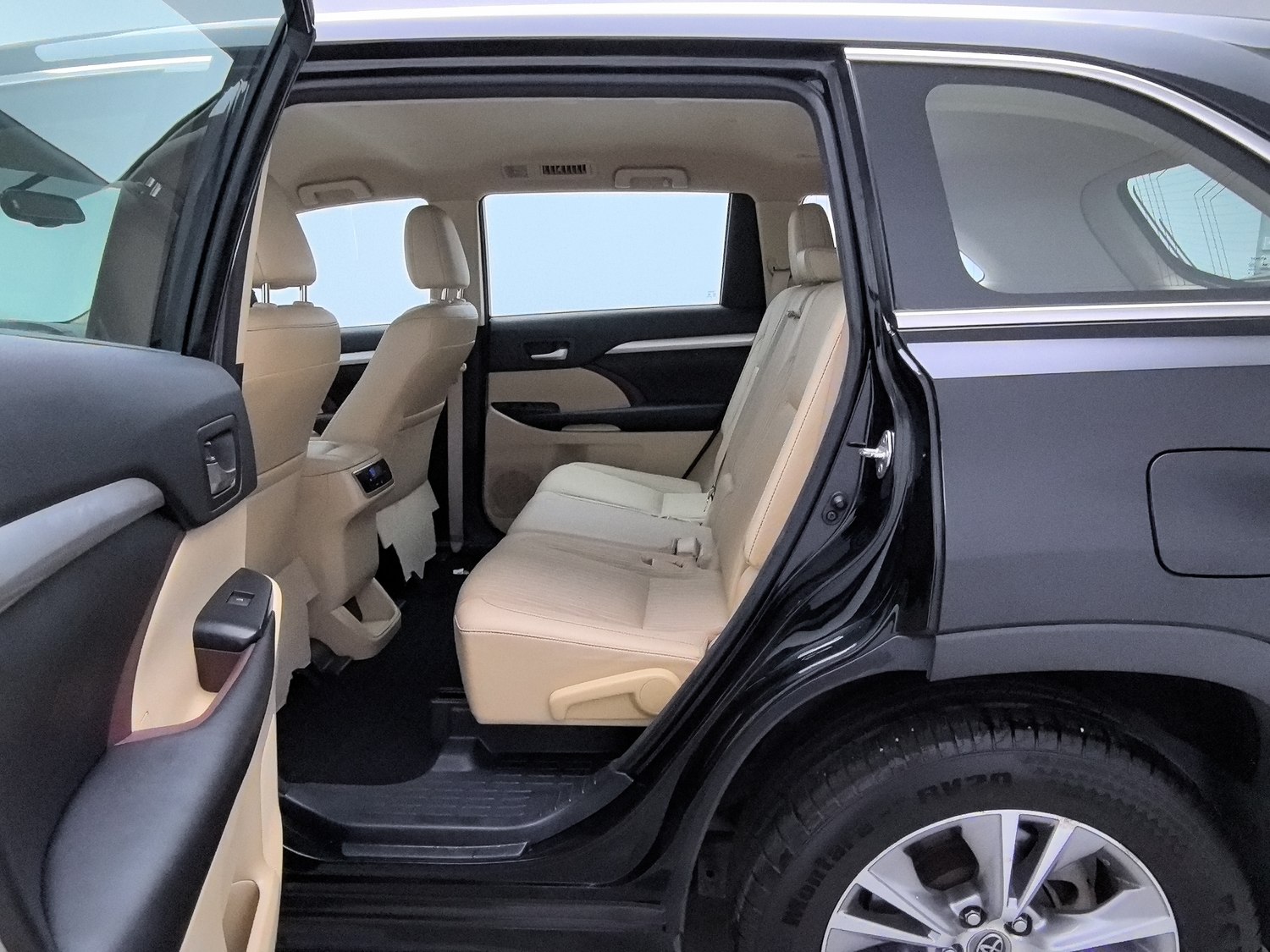 Used Toyota Highlander 2015 2.0 AT