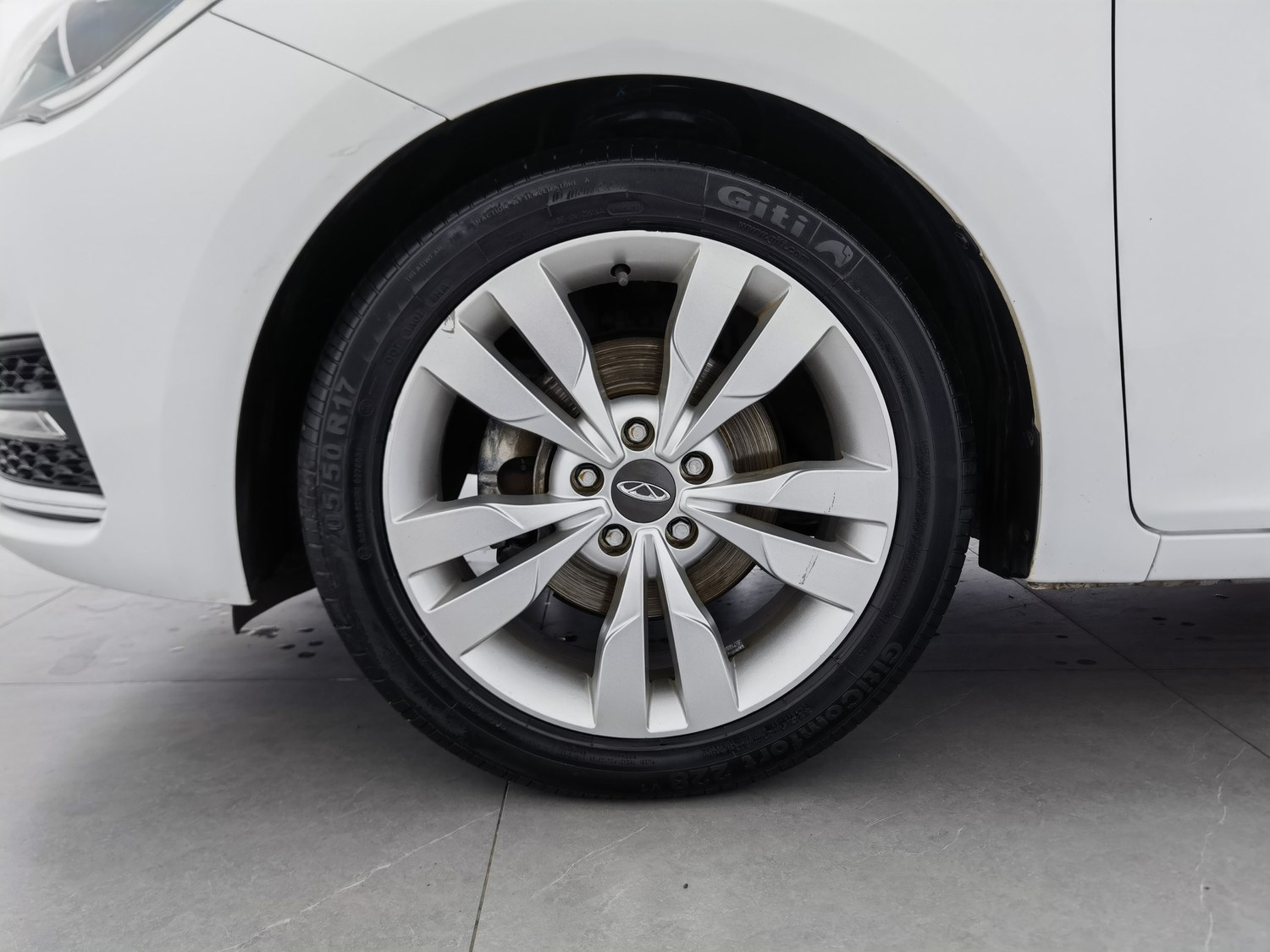 Used Chery Arrizo 5 2016 1.5 MT