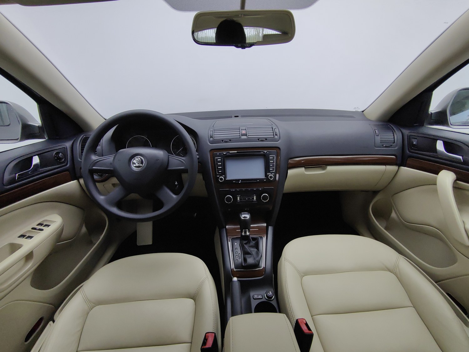 Used Skoda Octavia 2014 1.6 AT