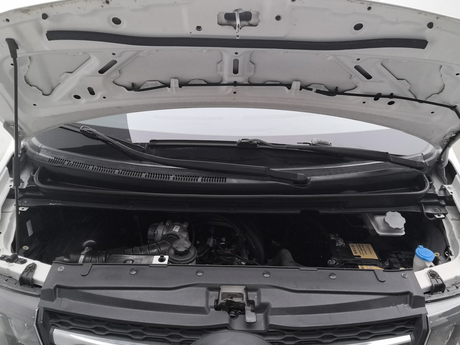 Used JAC Refine M3 2015 1.6 MT