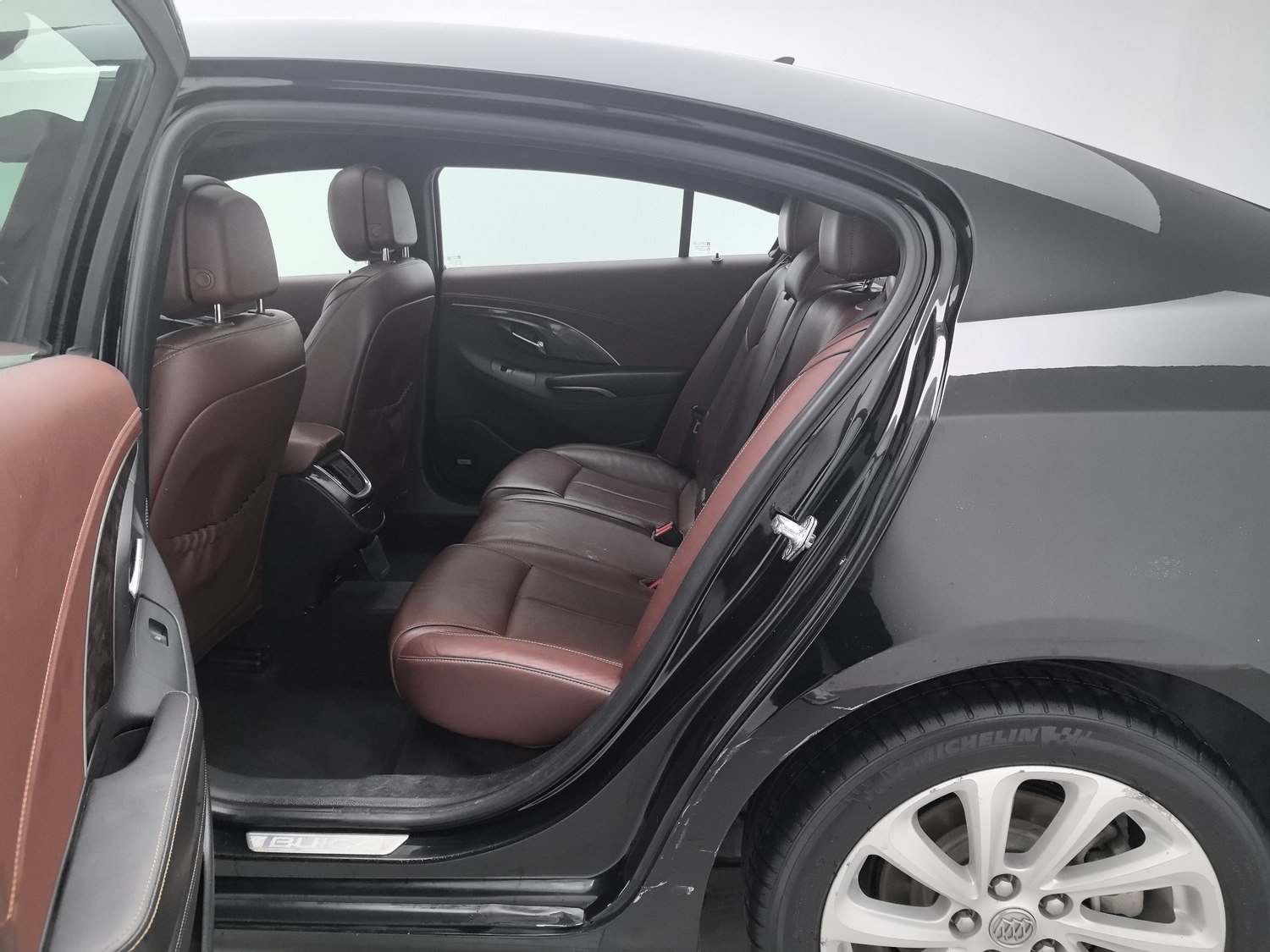 Used Buick LaCrosse 2013 2.4 AT