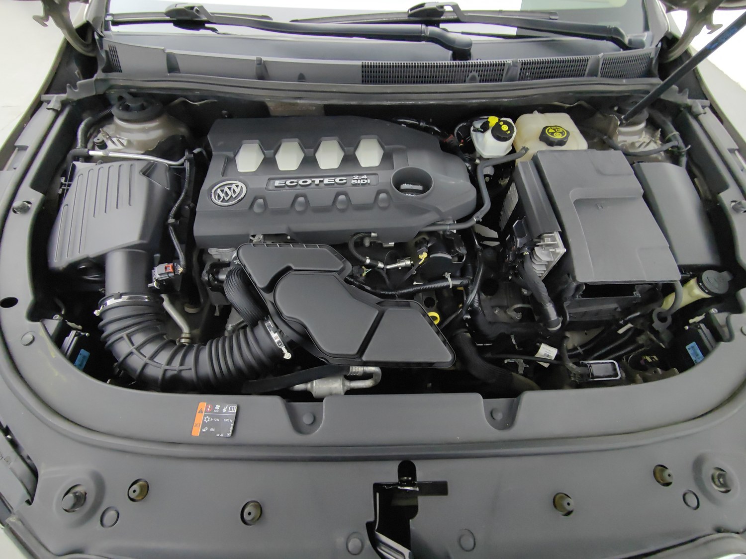 Used Buick LaCrosse 2013 2.4 AT
