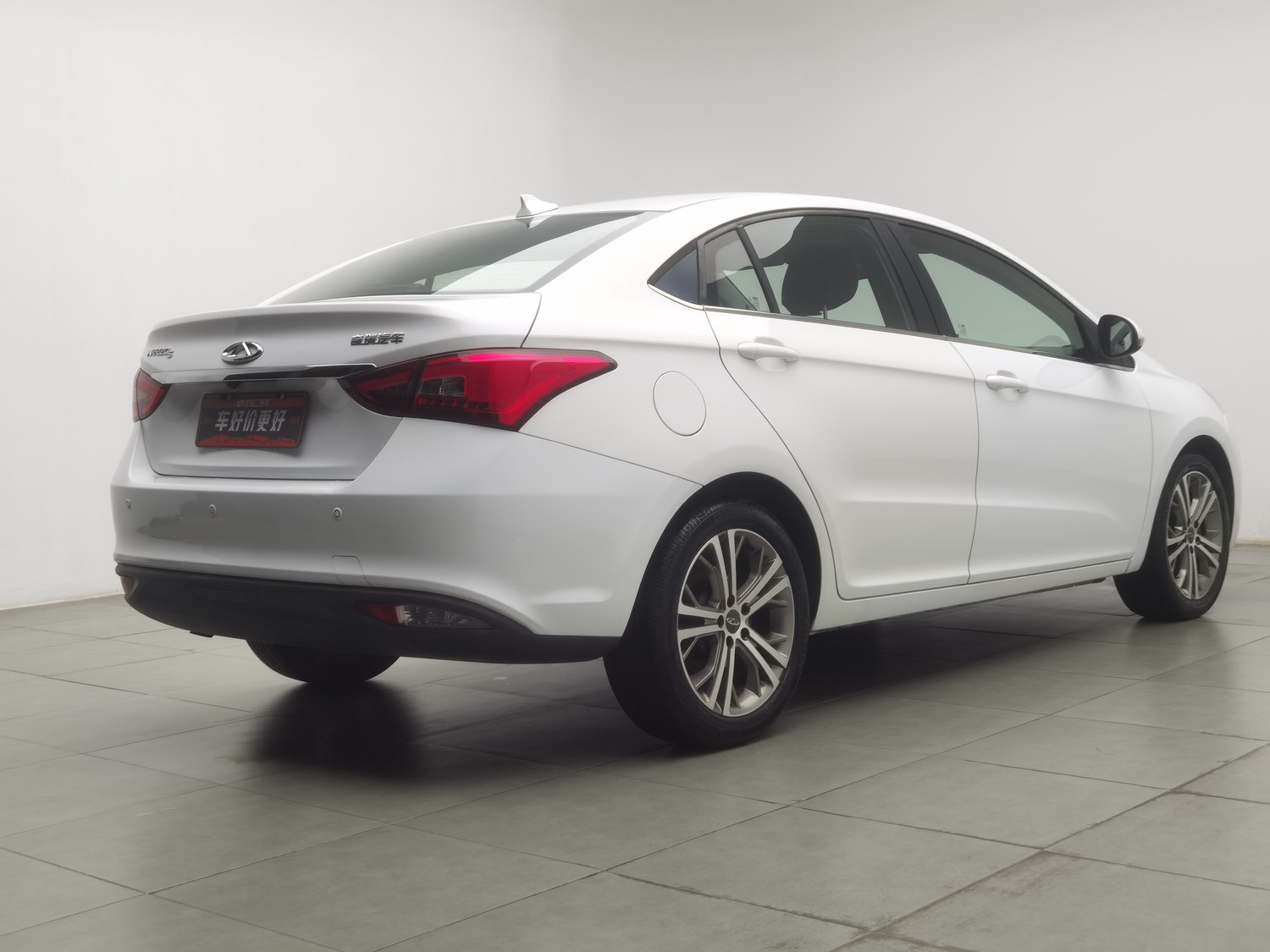 Used Chery Arrizo 5 2016 1.5 MT