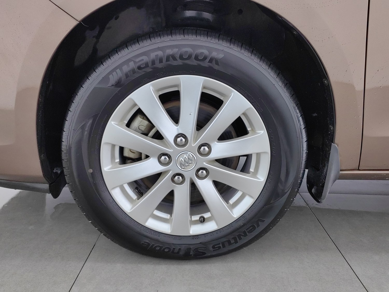 Used Buick GL8 2018 2.0 AT