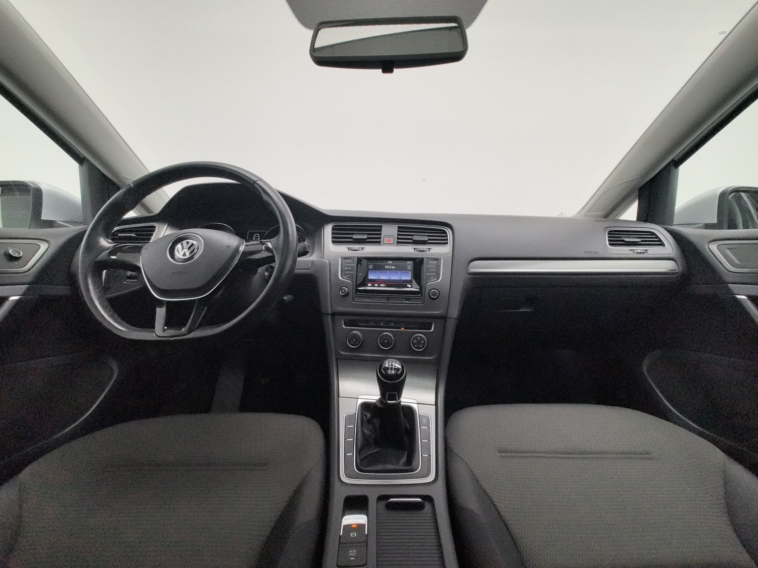 Used Volkswagen Golf 2014 1.4 MT