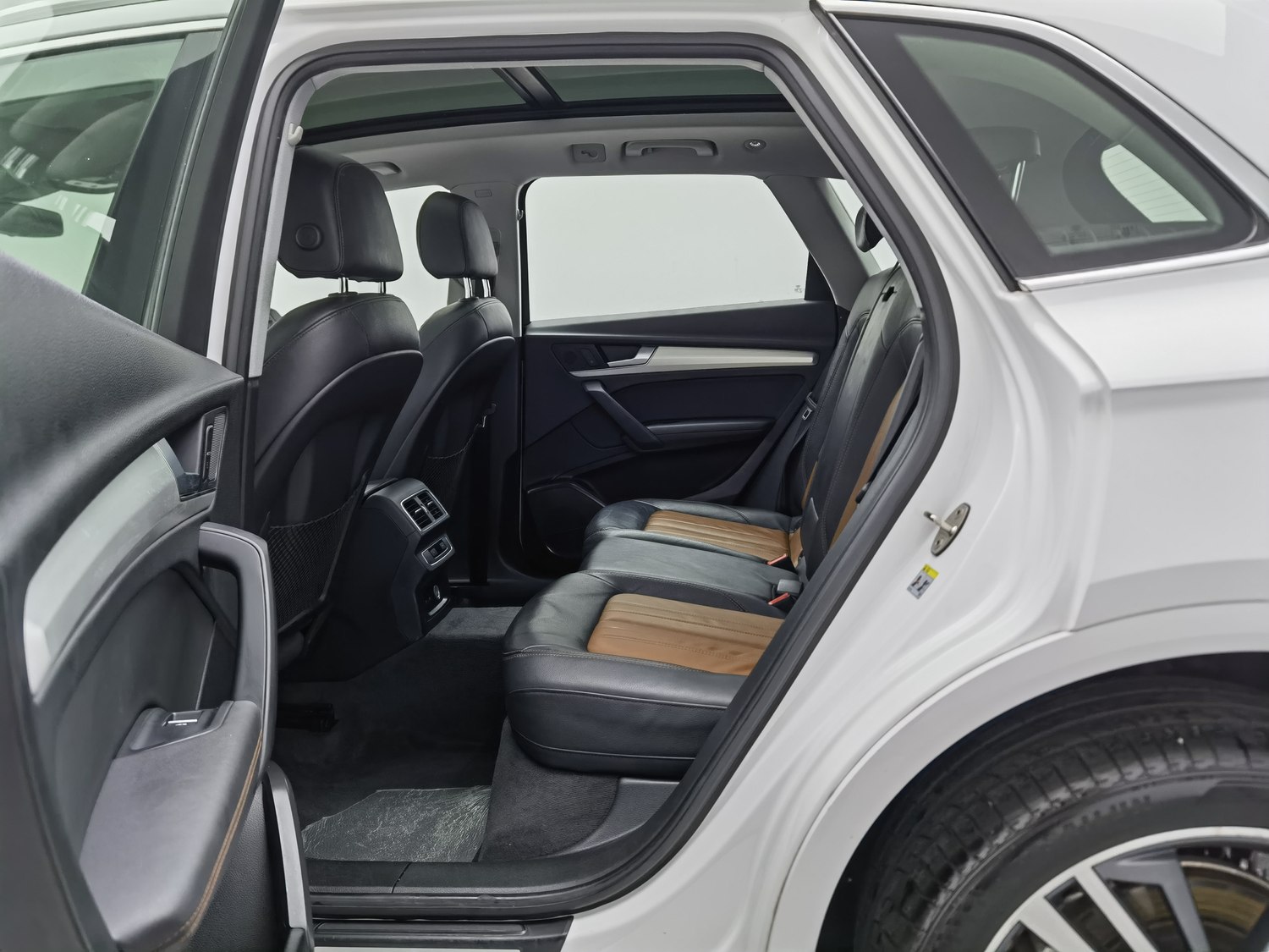 Used Audi Q5L 2020 2.0 AT