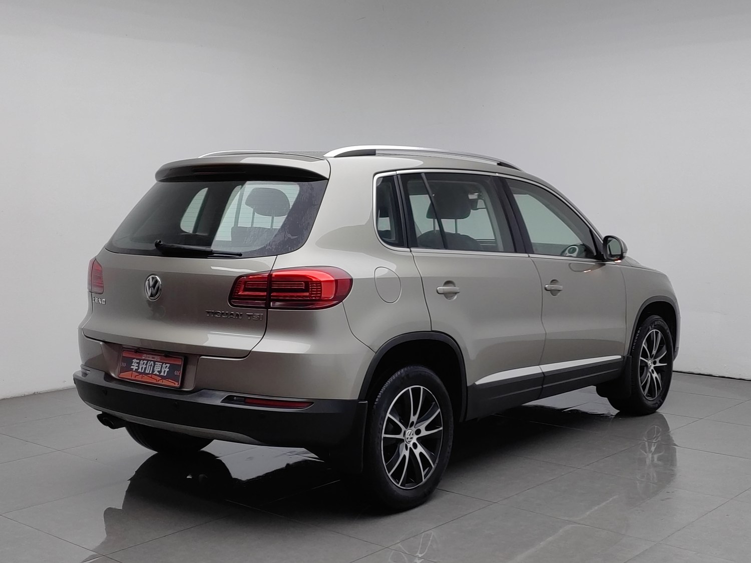 Used Volkswagen Tiguan 2015 1.8 AT
