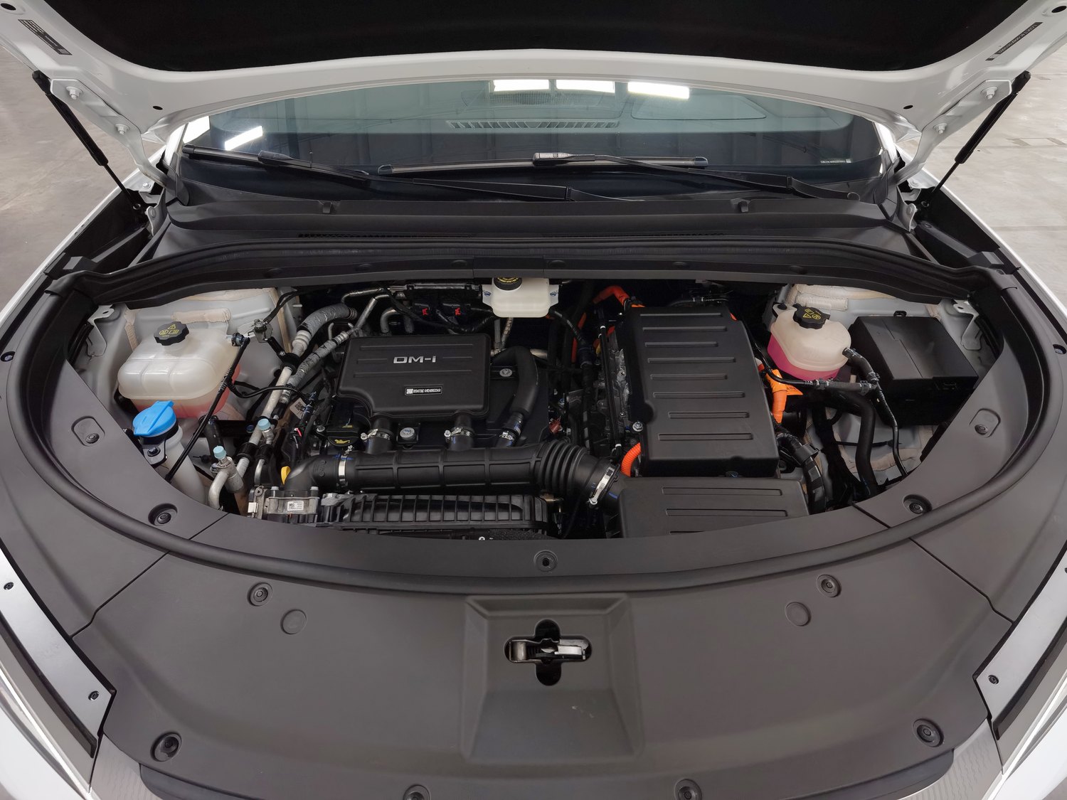 Used BYD Song L DM-i 2024 1.5 AT