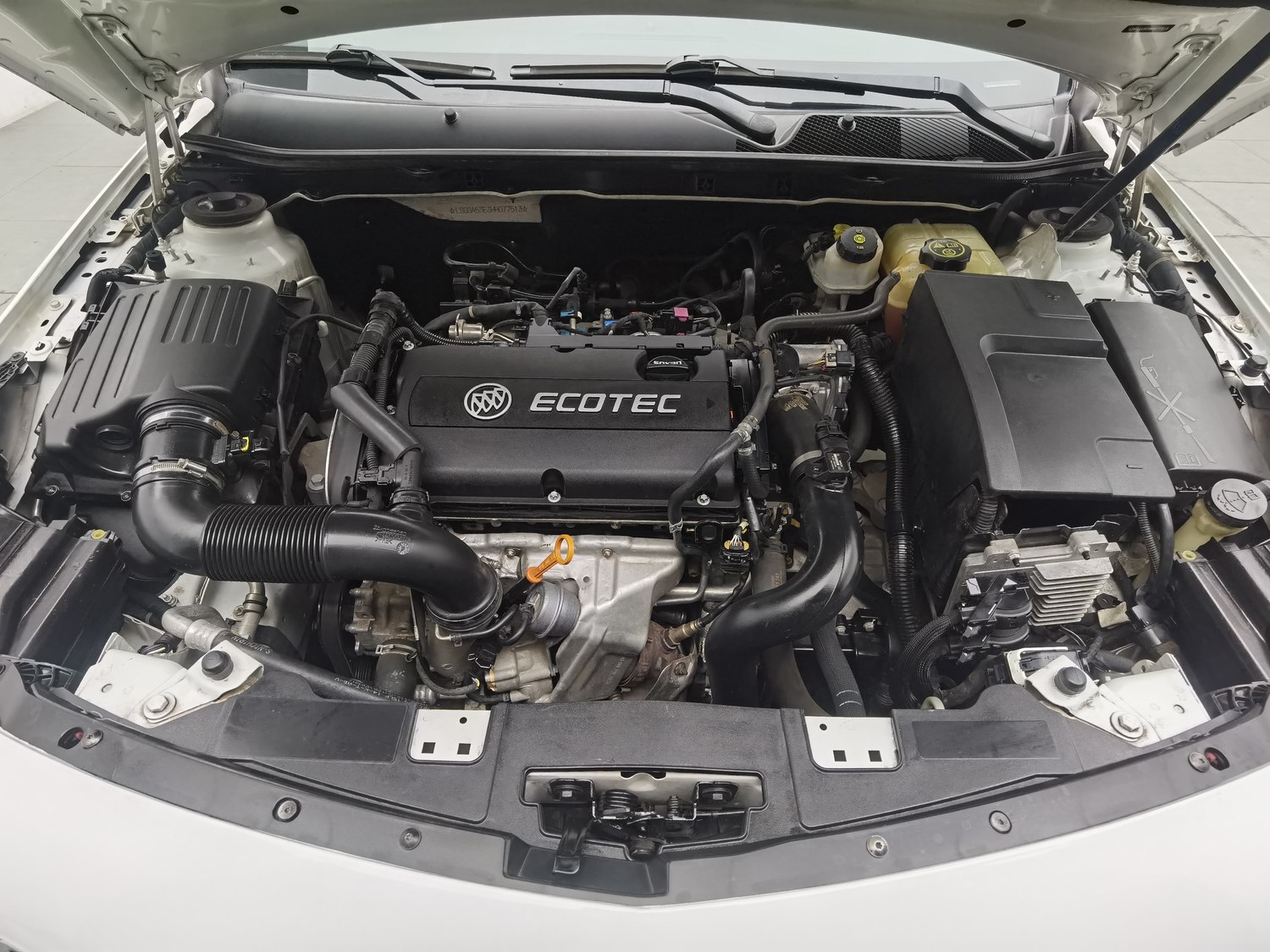 Used Buick Regal 2015 1.6 AT