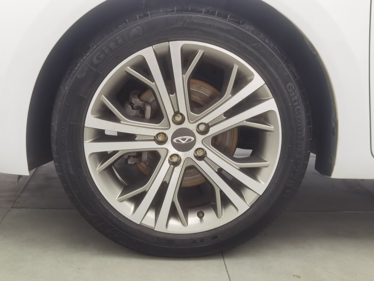 Used Chery Arrizo 5 2016 1.5 MT