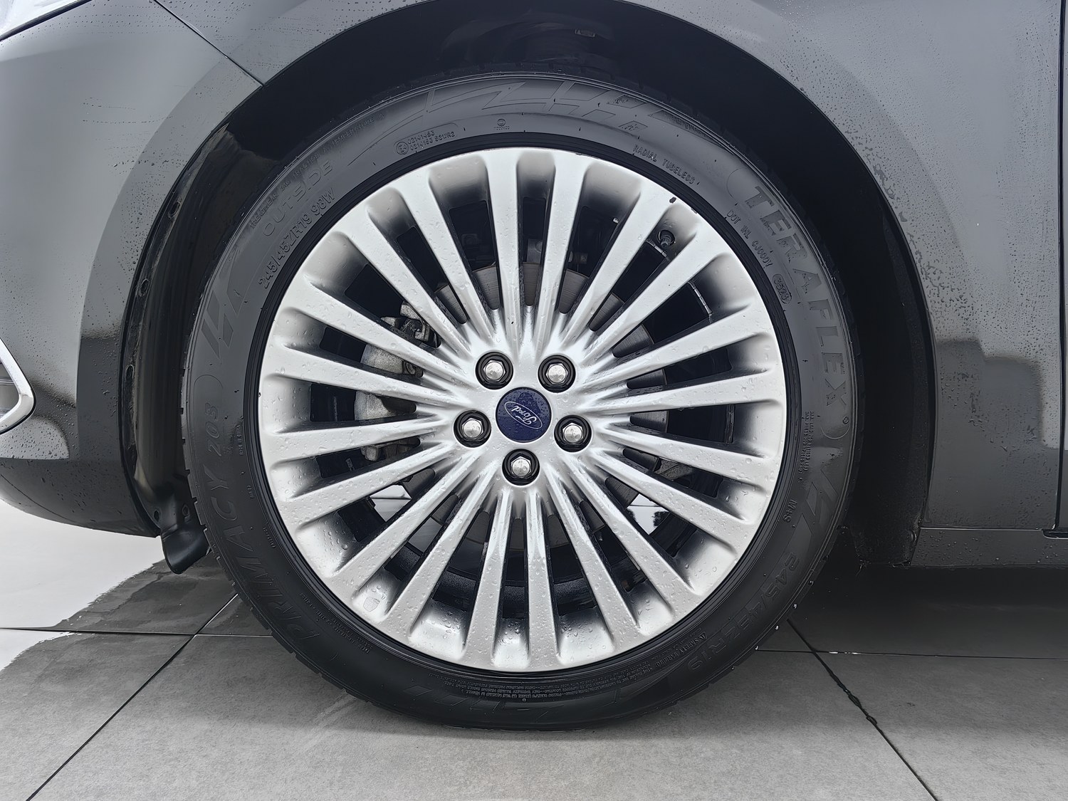 Used Ford Taurus 2018 2.0 AT