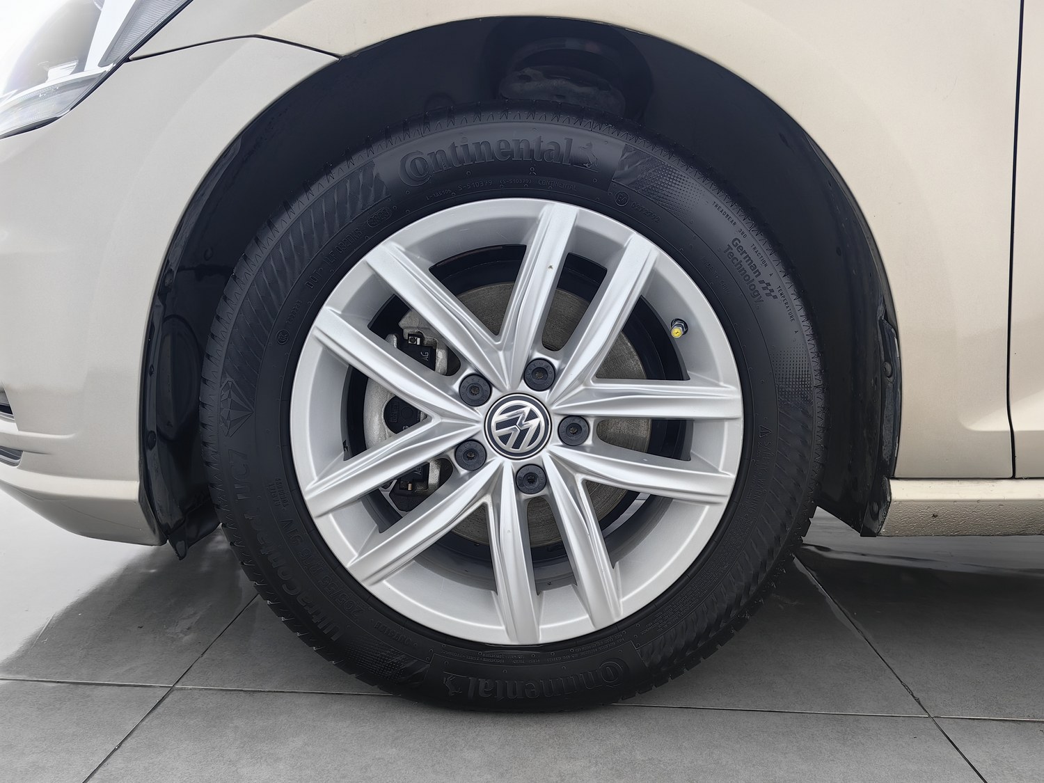 Used Volkswagen Golf 2018 1.6 AT